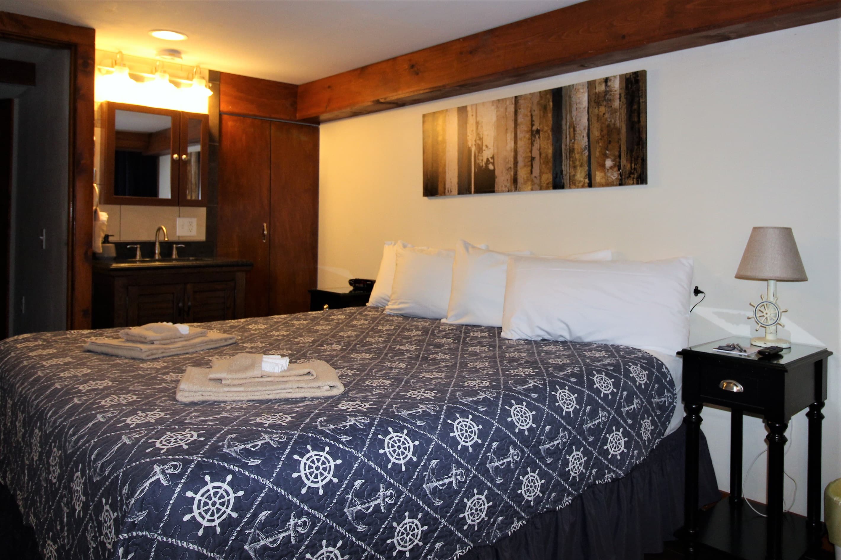 Bedroom #3 with bonus in room lavatory