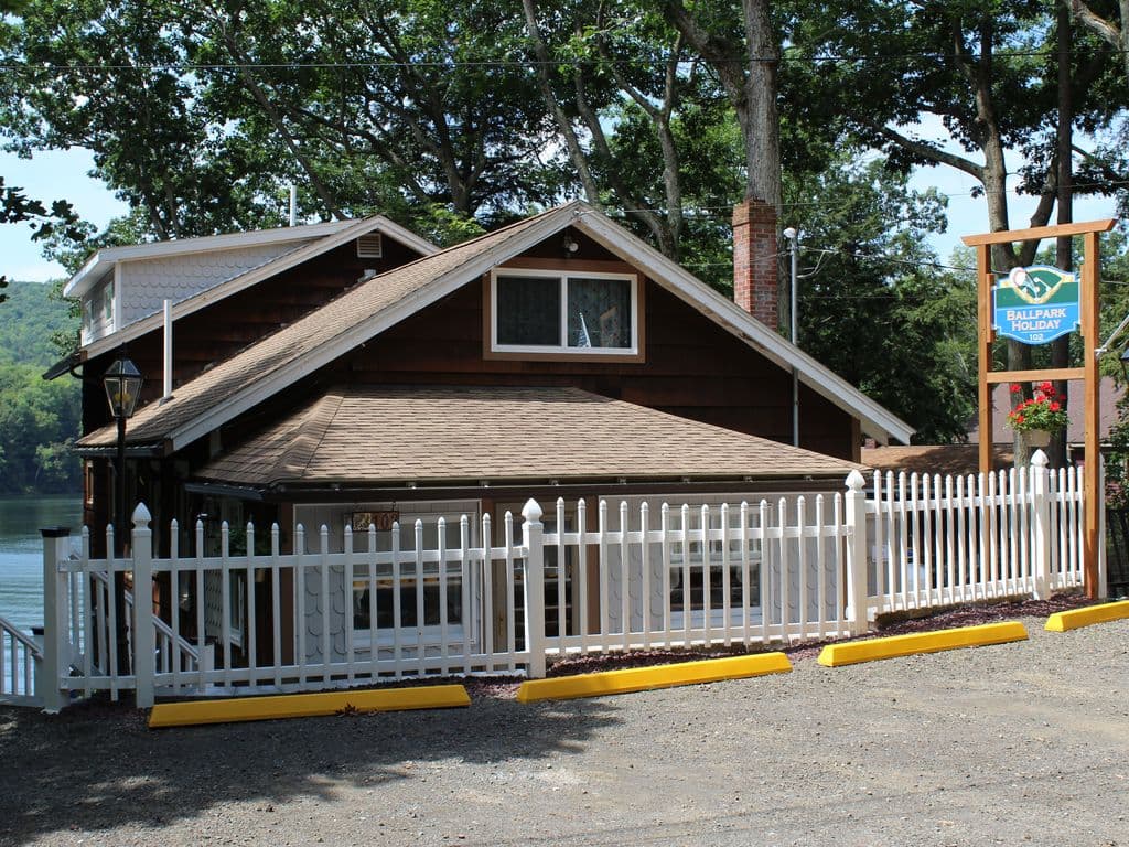 Ballpark Holiday located on Goodyear Lake