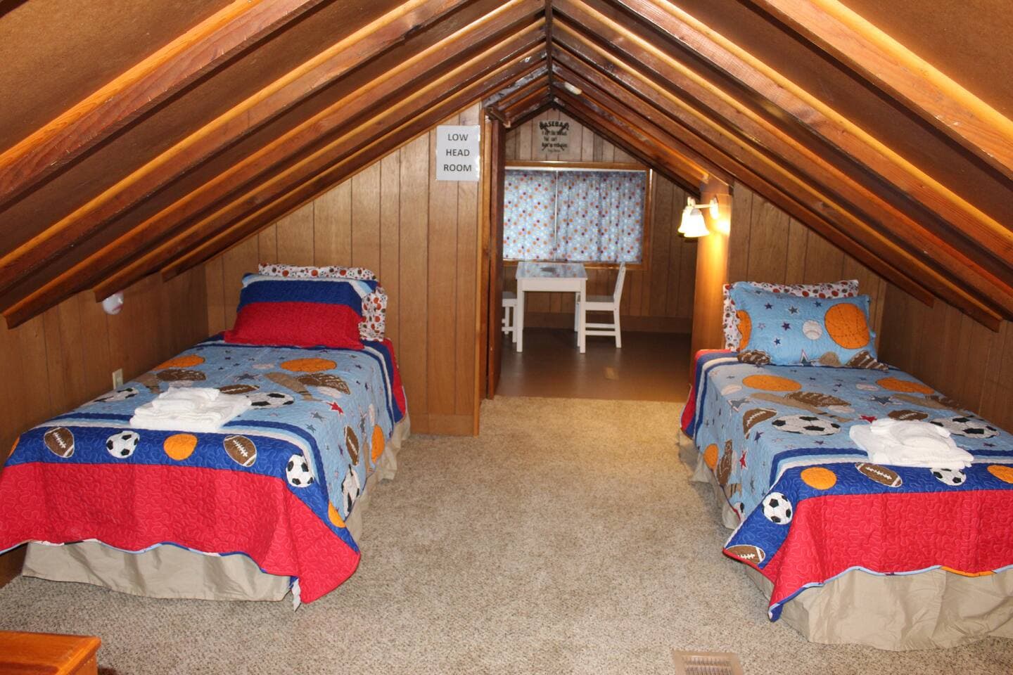 Upper level twin bedroom with bonus rec area