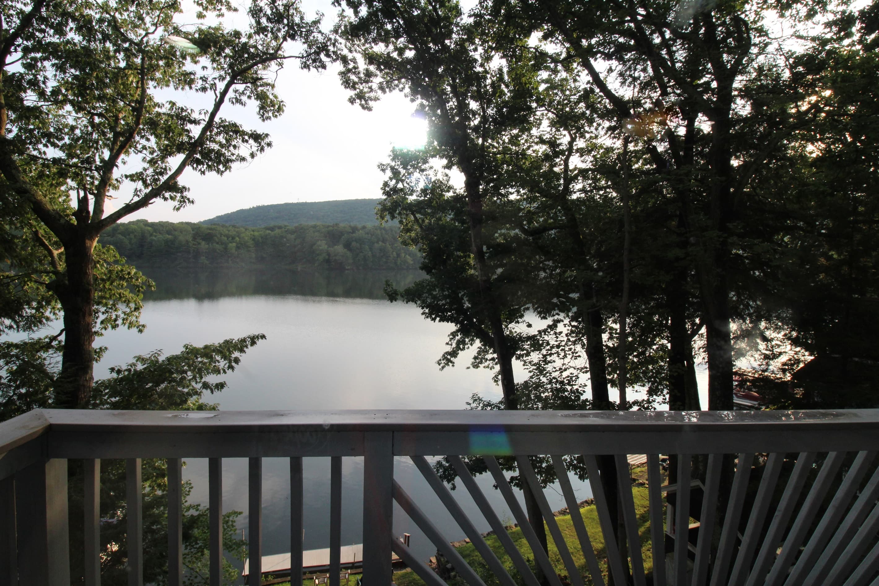 Undisturbed water views from the balcony - the perfect spot on the lake!