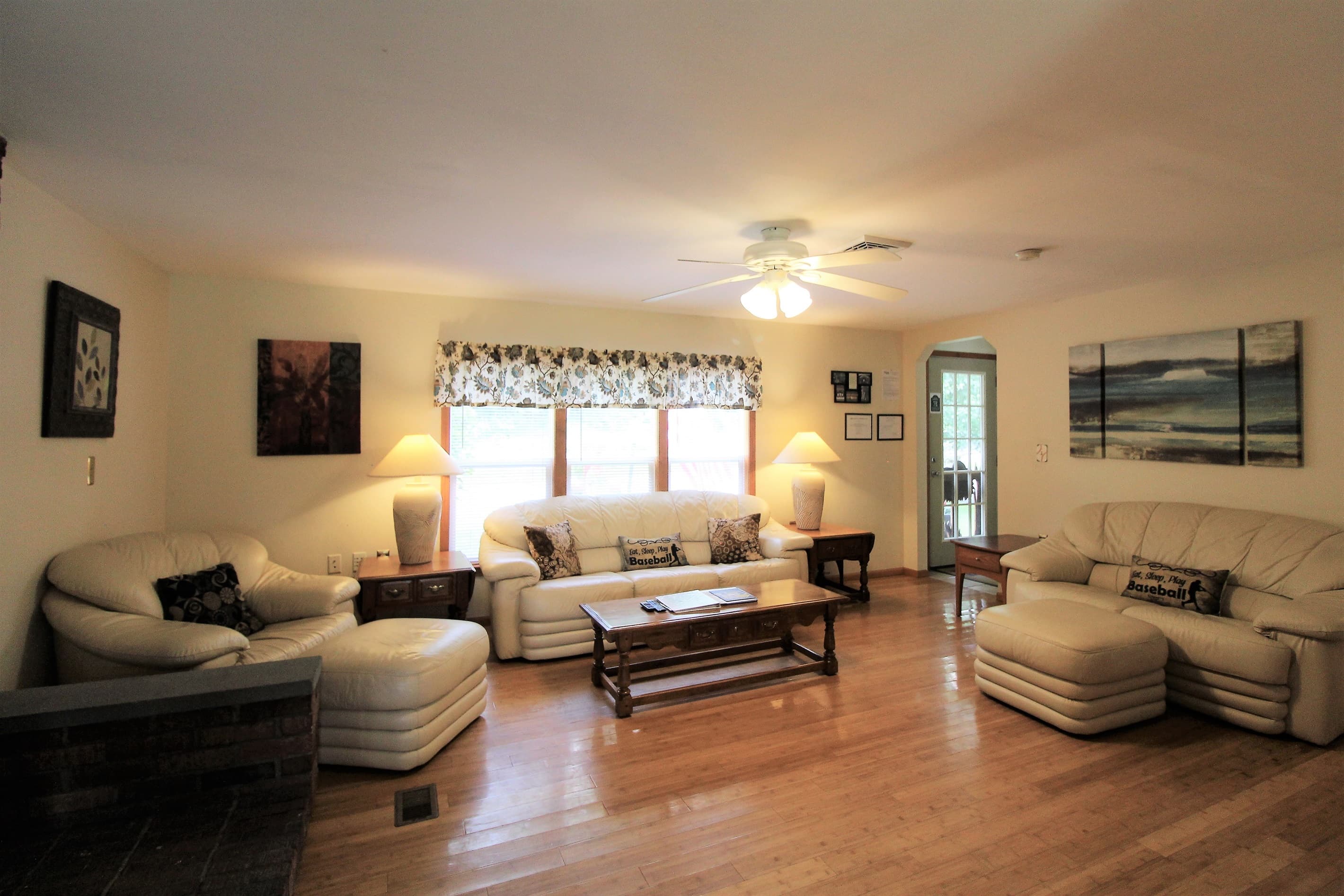 Living Room - spacious one-level home