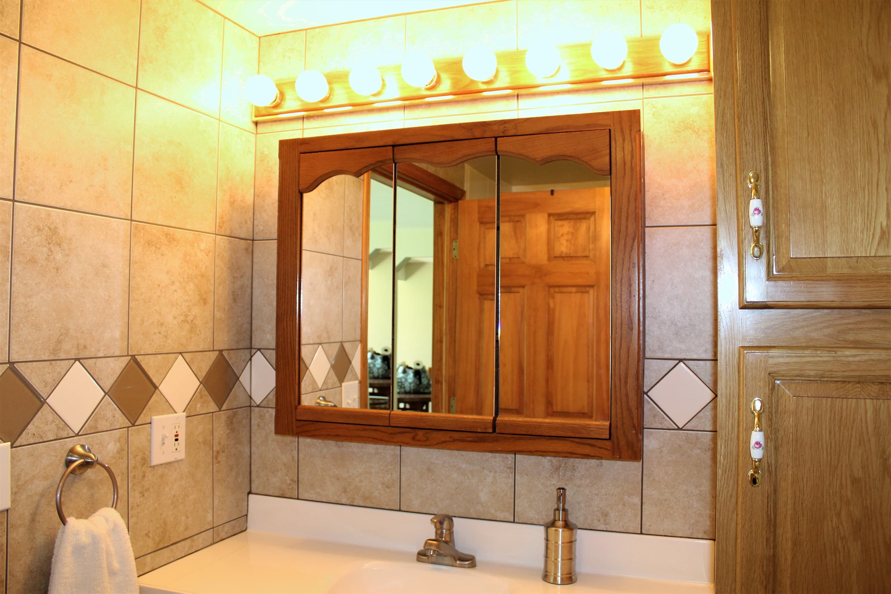 Bathroom #3 off den