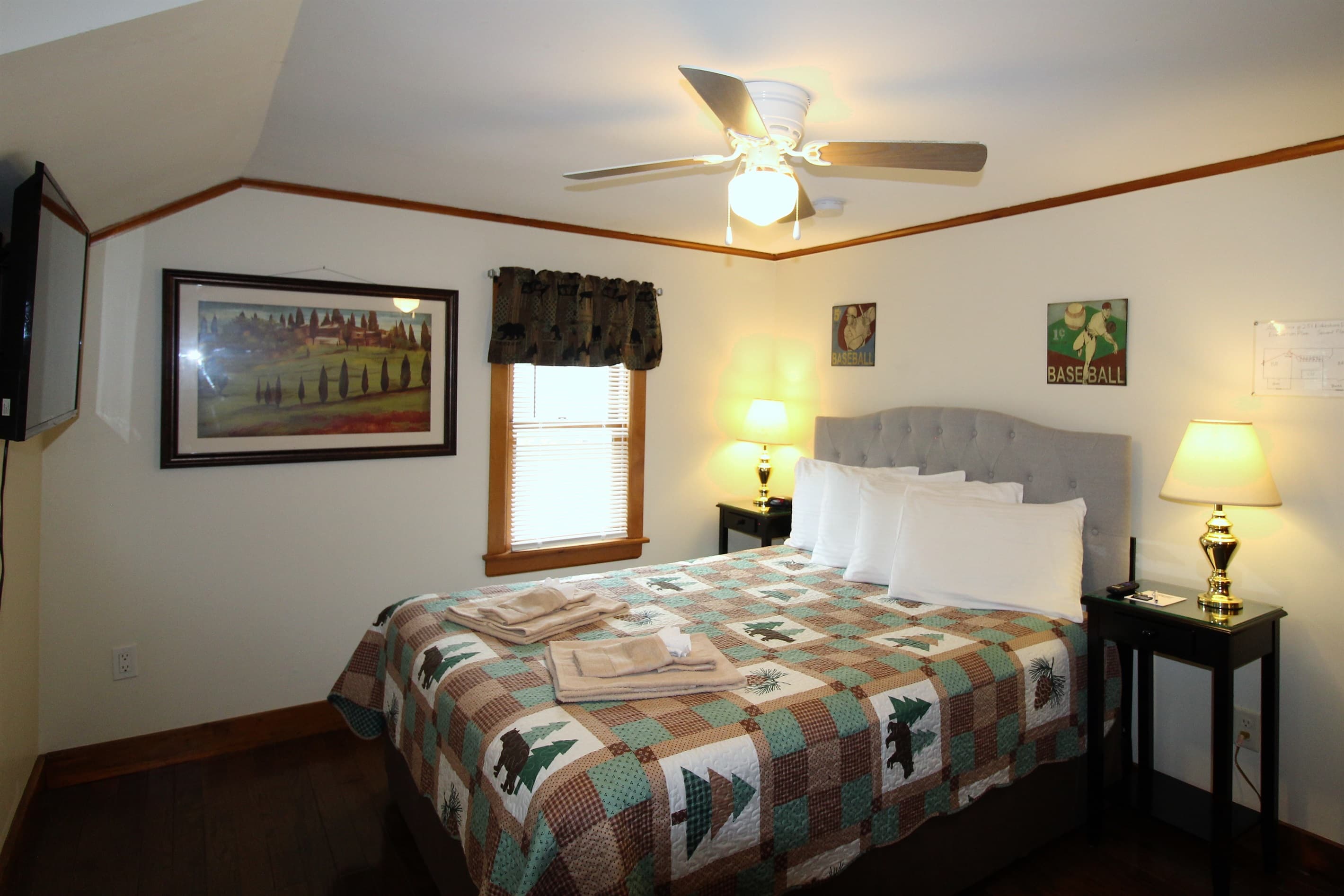 Bedroom #3 - upper level with Queen bed