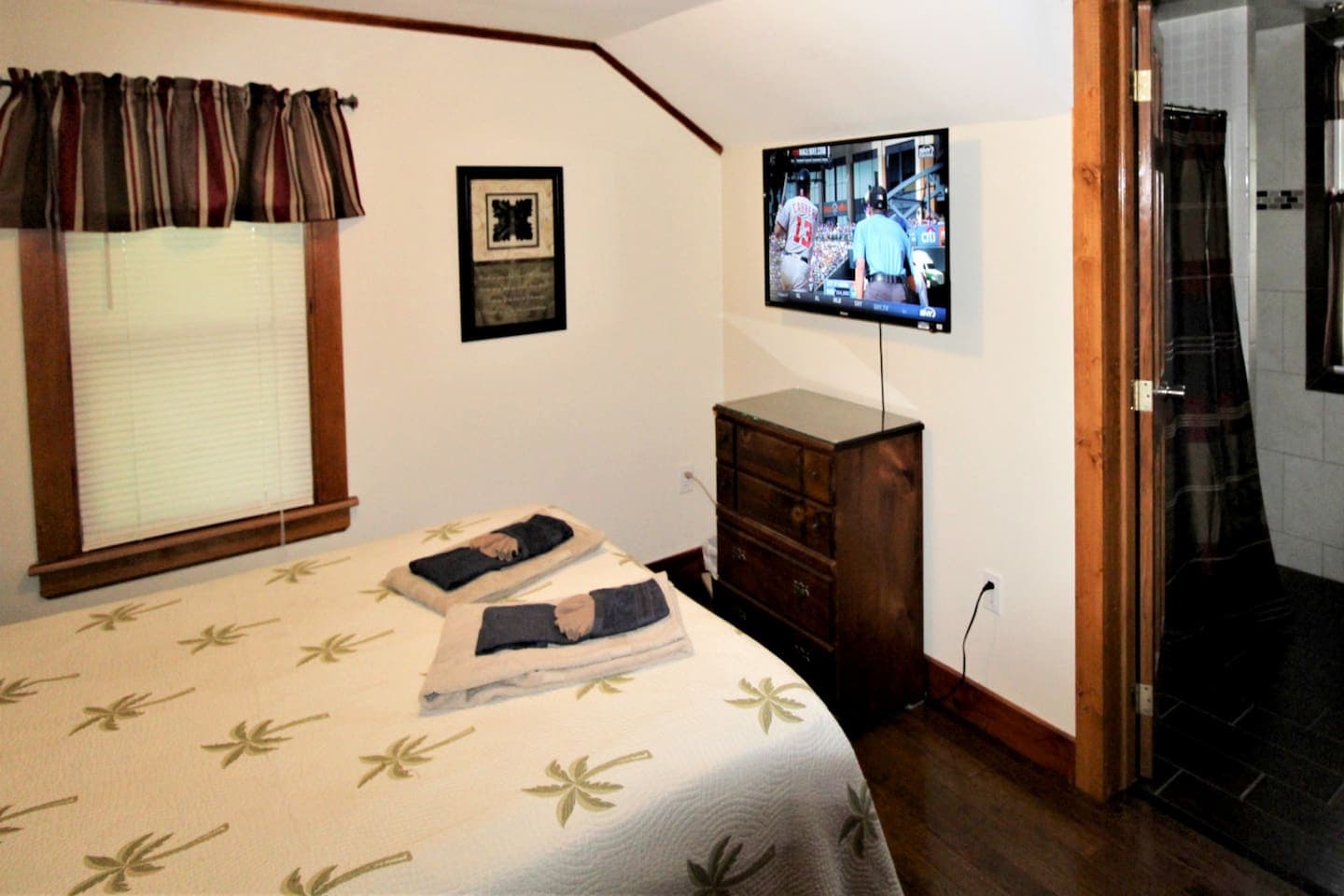 Flat screen smart Roku TV's (43" or larger) in every bedroom