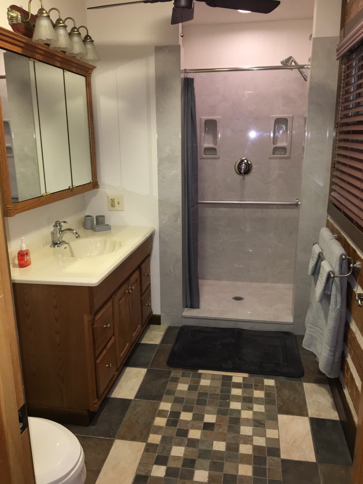 Gallery Image 15