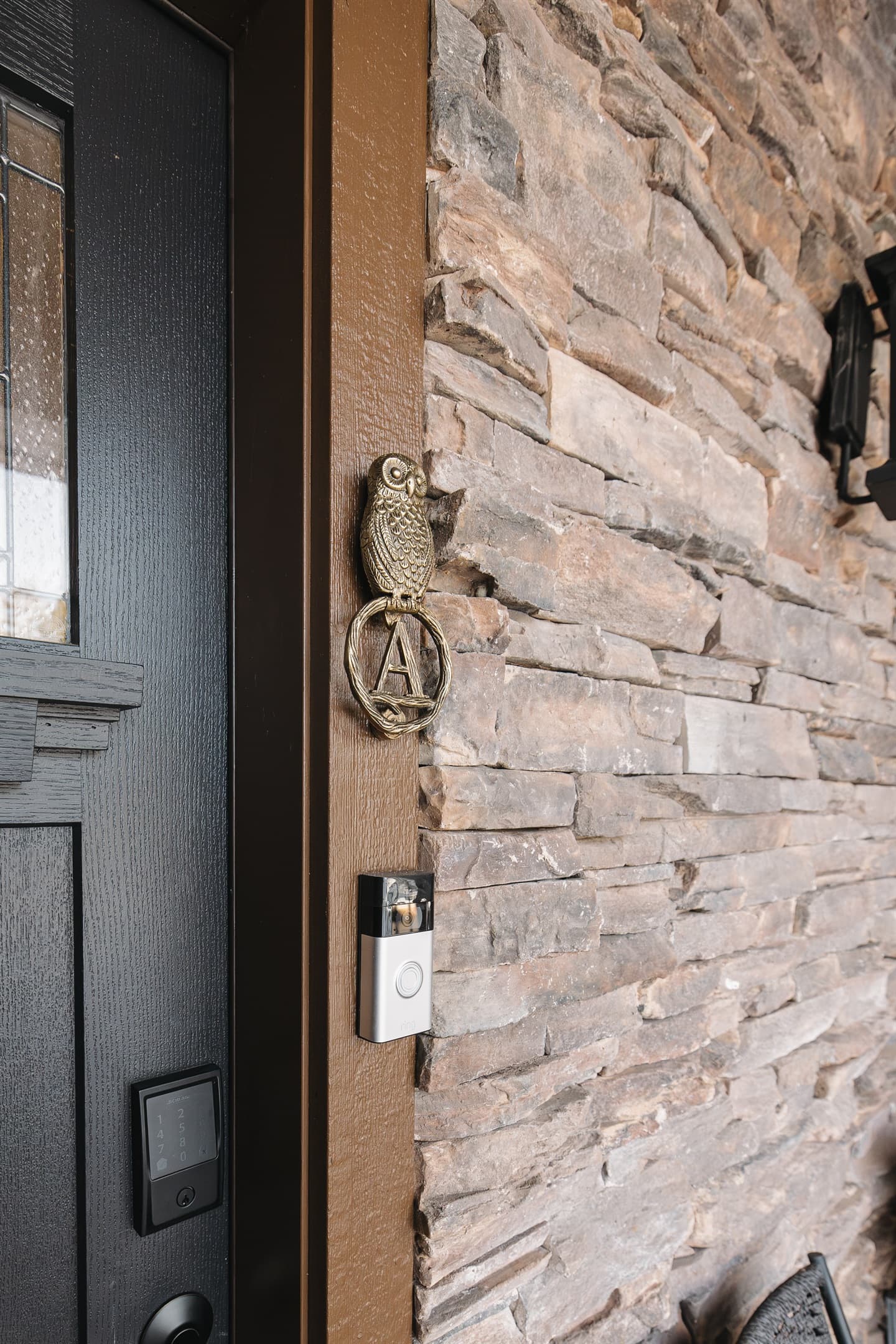 Keyless entry makes arrival easy at Attiwood Ridge. Enjoy a private, secure mountain condo with charming exterior details—perfect for couples and families seeking a stress-free Pinetop getaway.