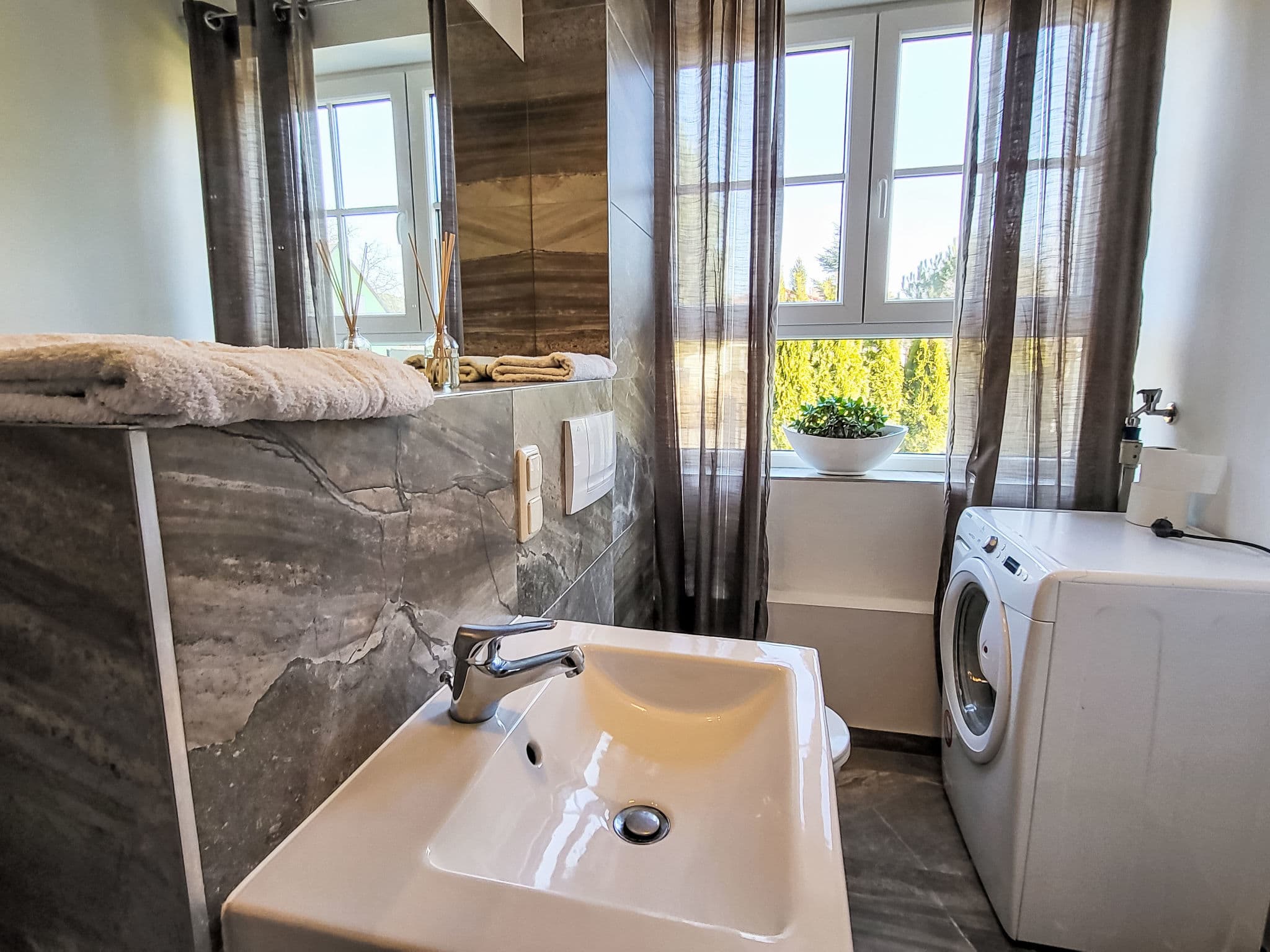 Bathroom / Wellness