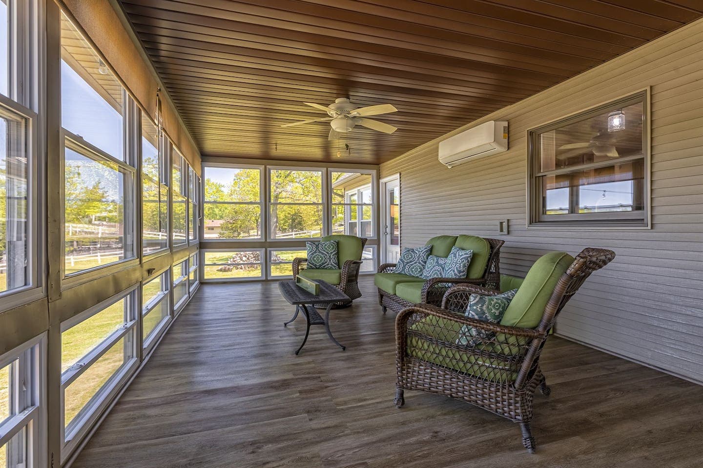 All seasons porch with heating/air mini split