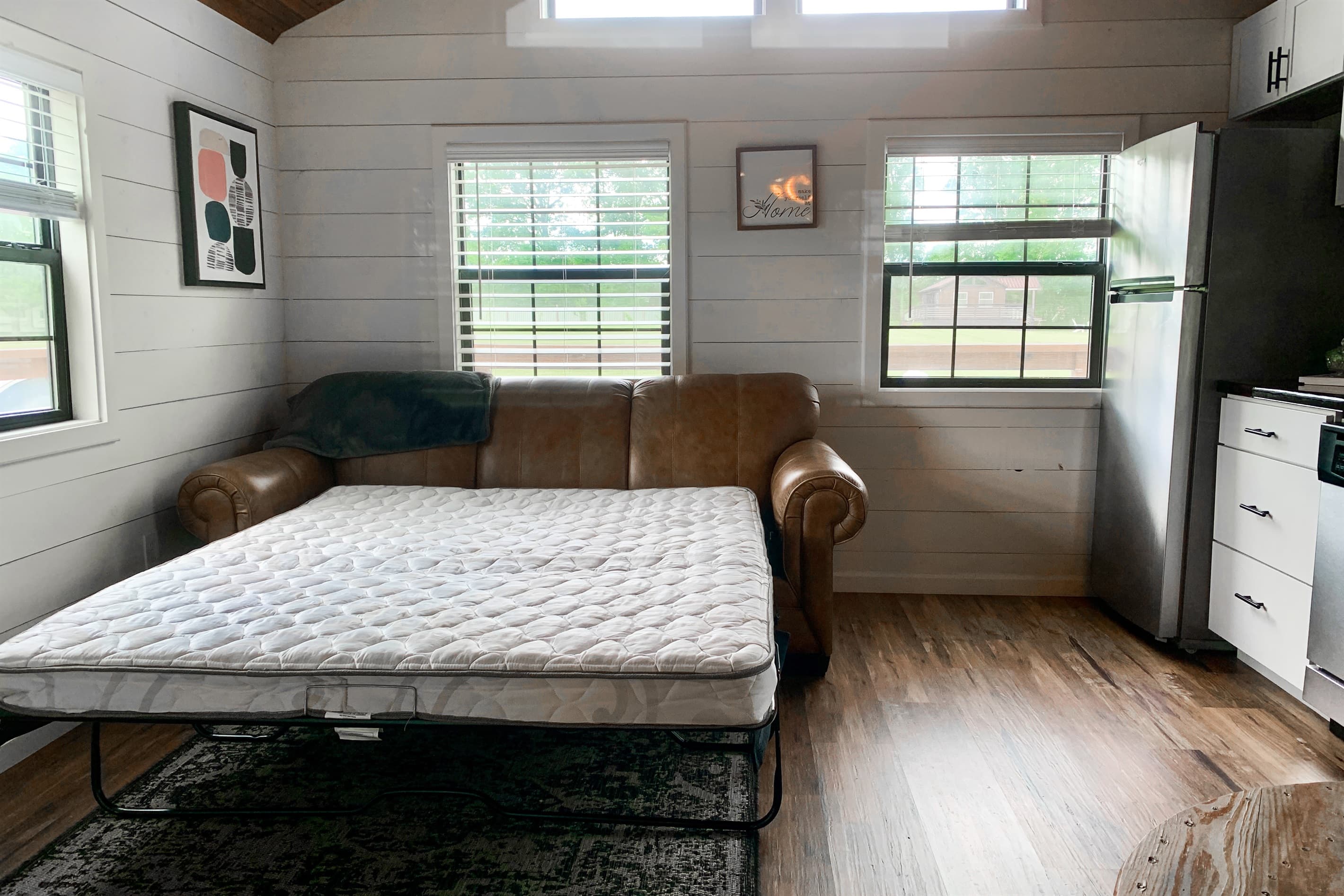 Queen size sleeper sofa