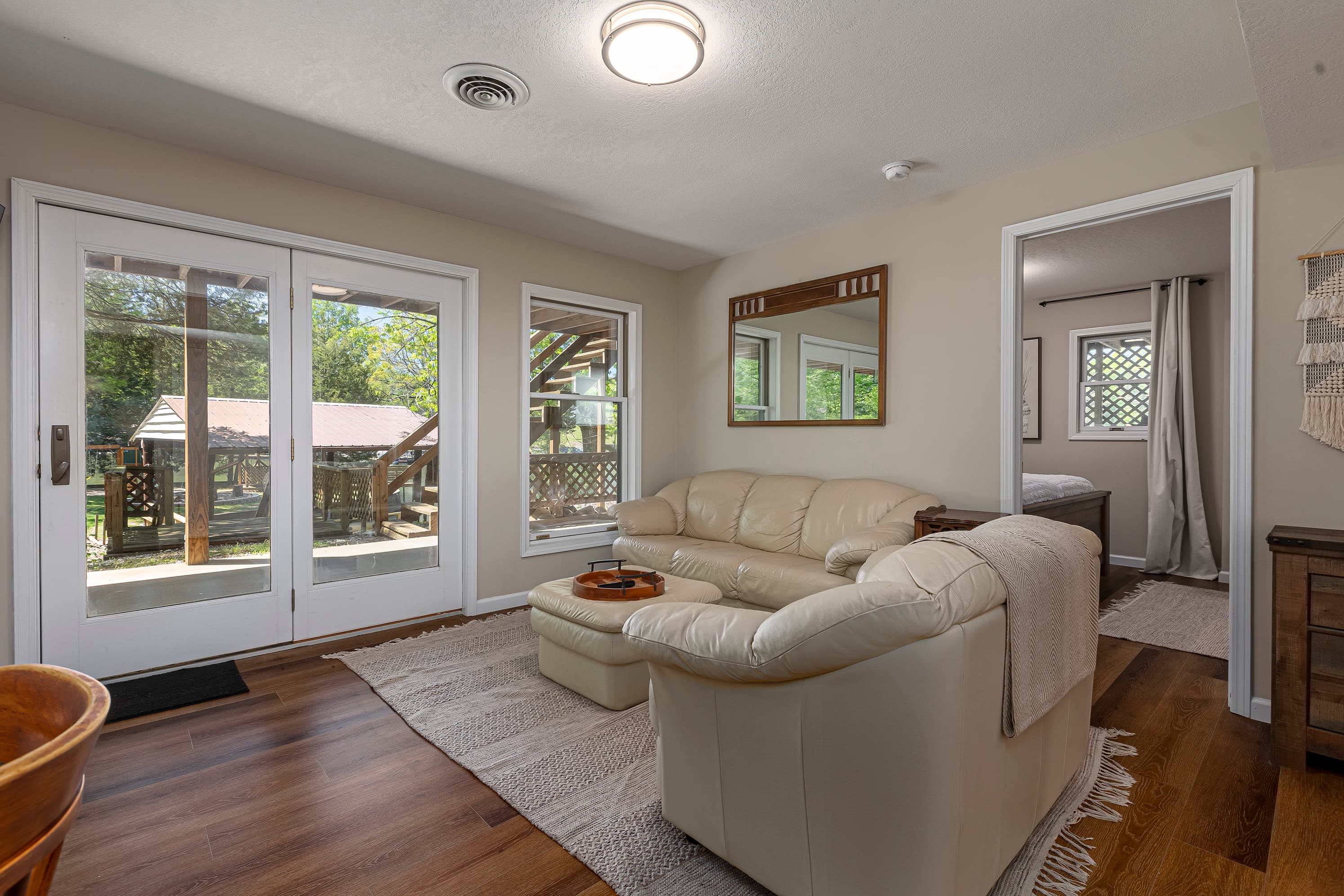 Ample seating for the family 
