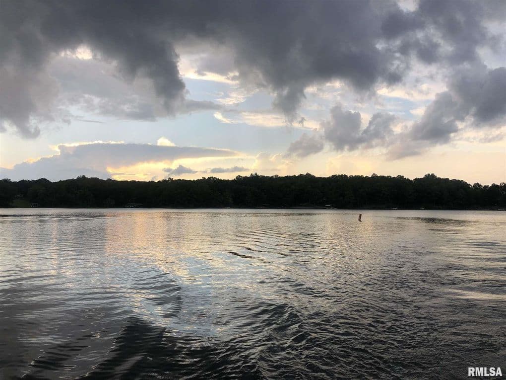 Watch the evening sunset over the lake