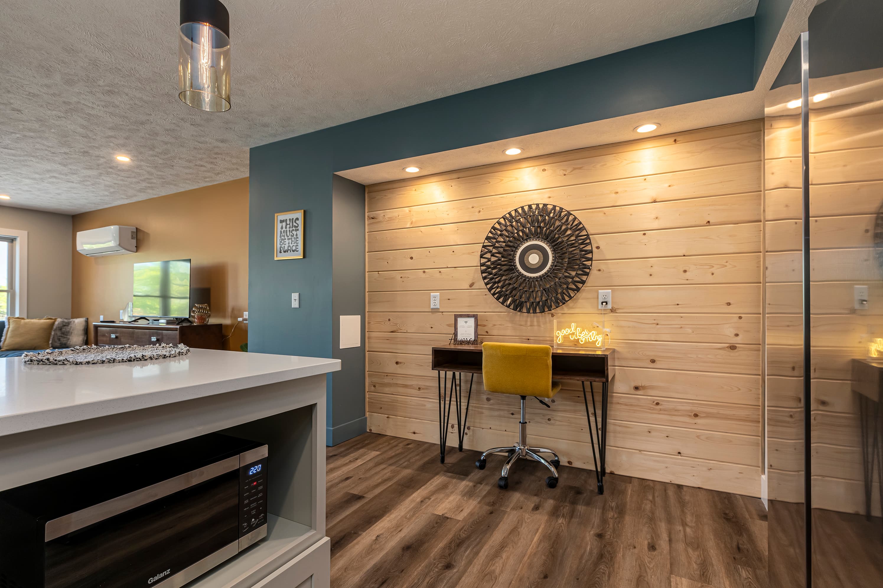 Work space off the kitchen 