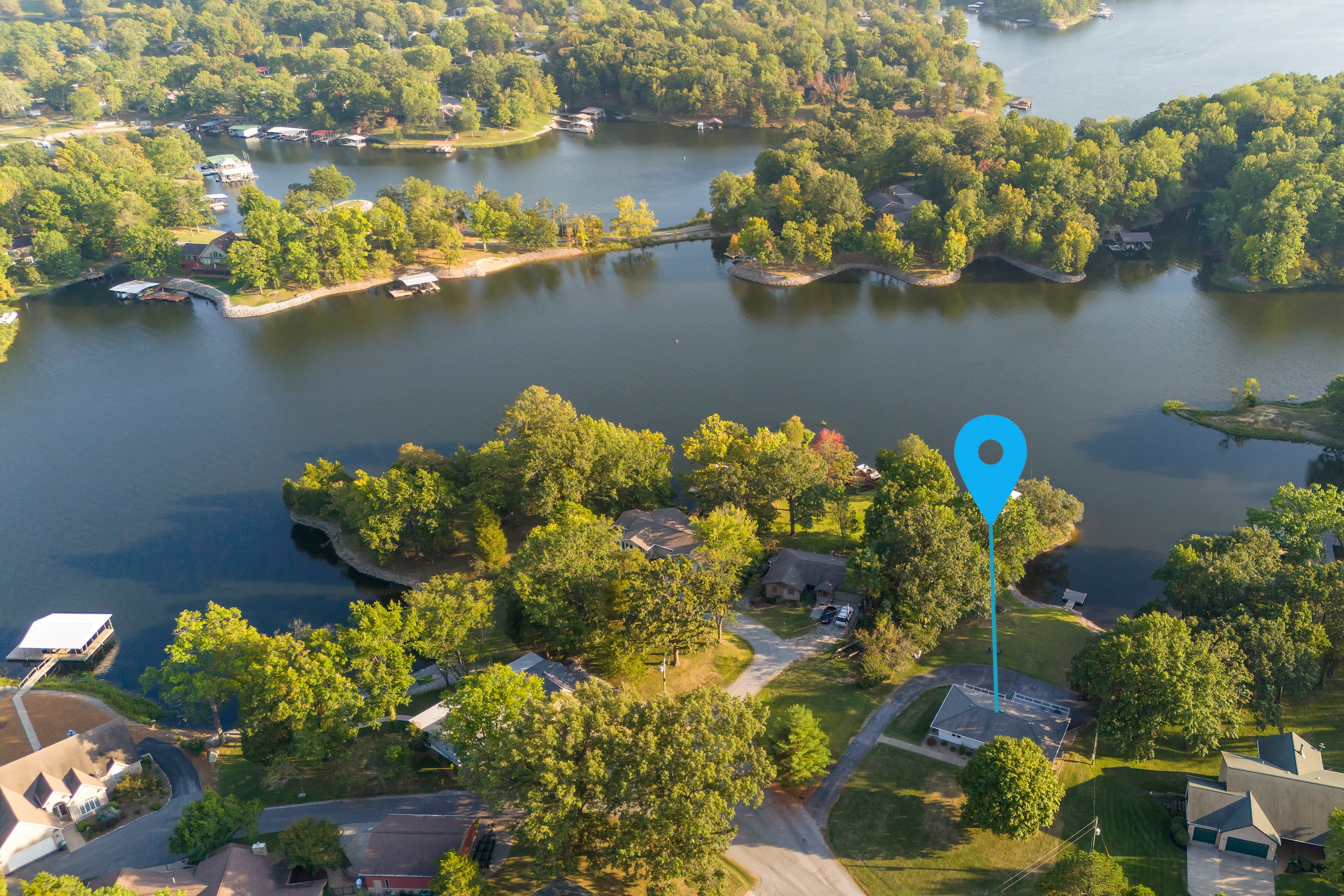 Large lot provides privacy
