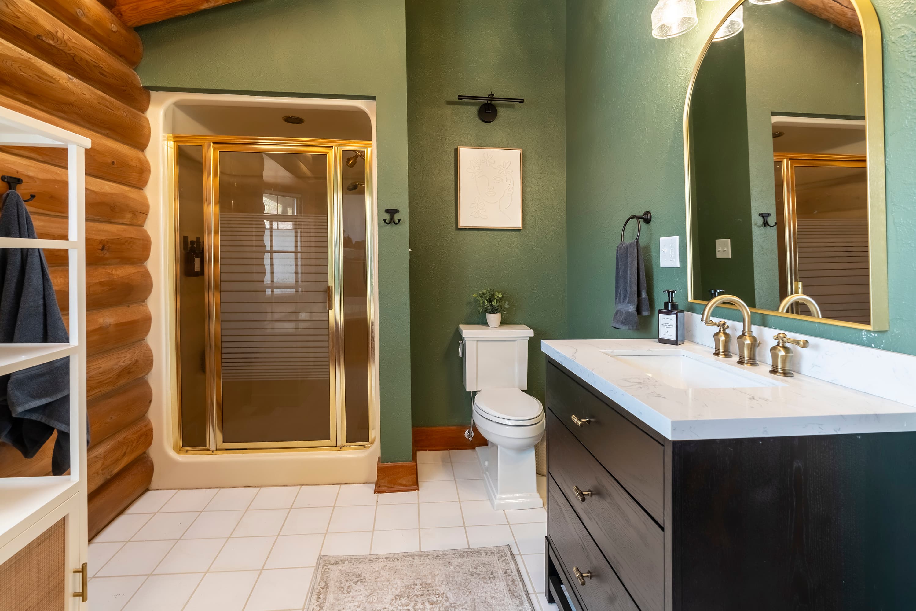Ensuite Bathroom on main level