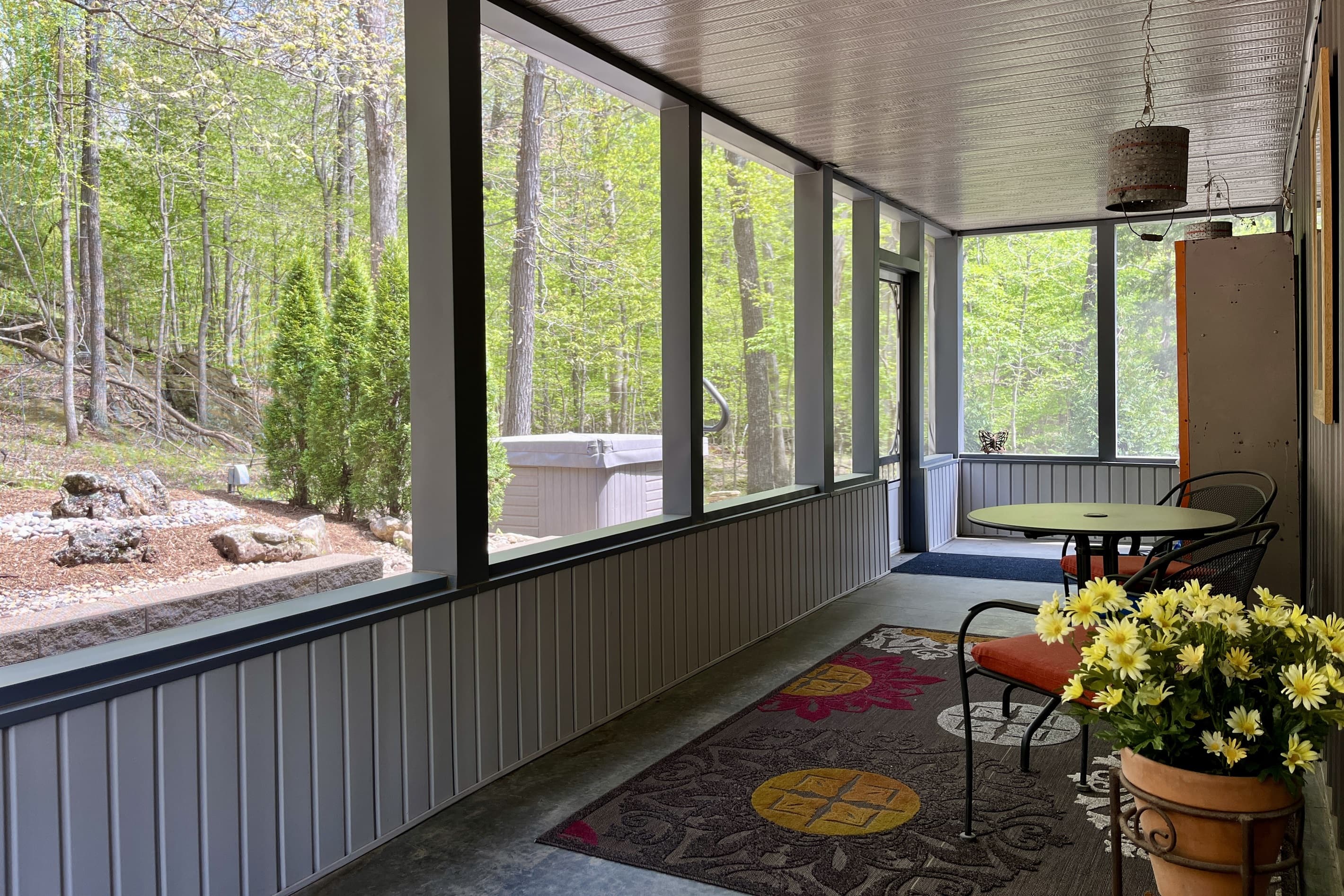Covered screened-in porch