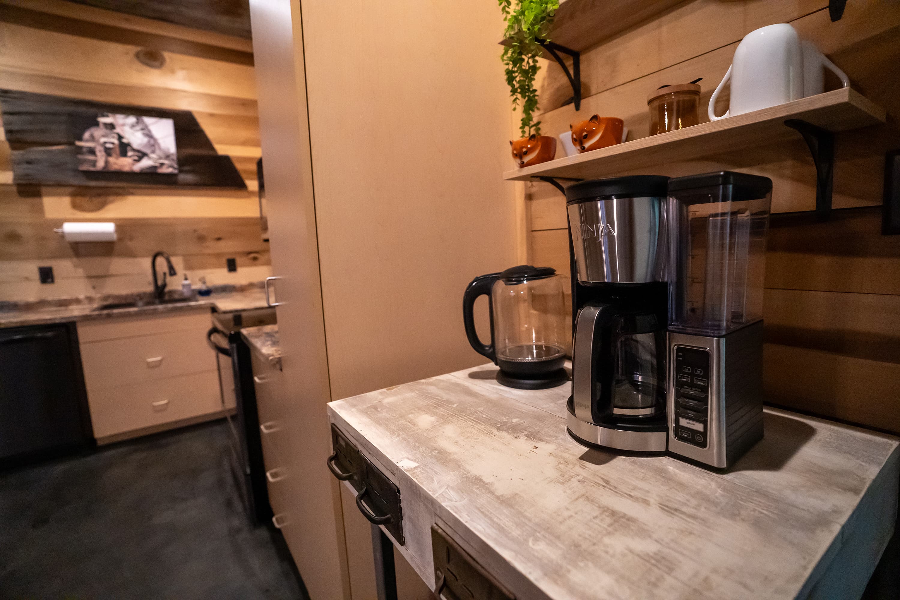 Full size coffee pot