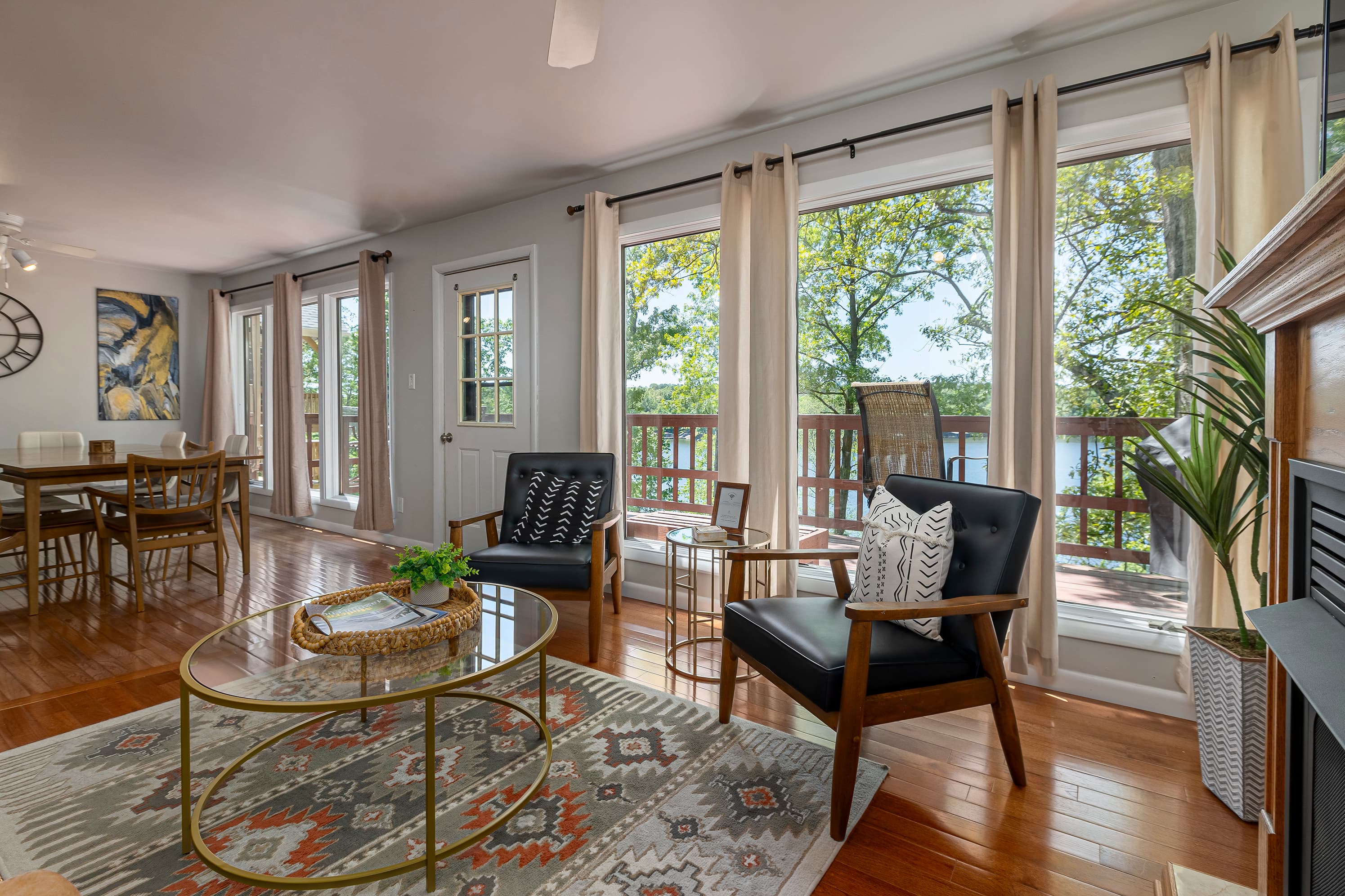 Modern decor throughout