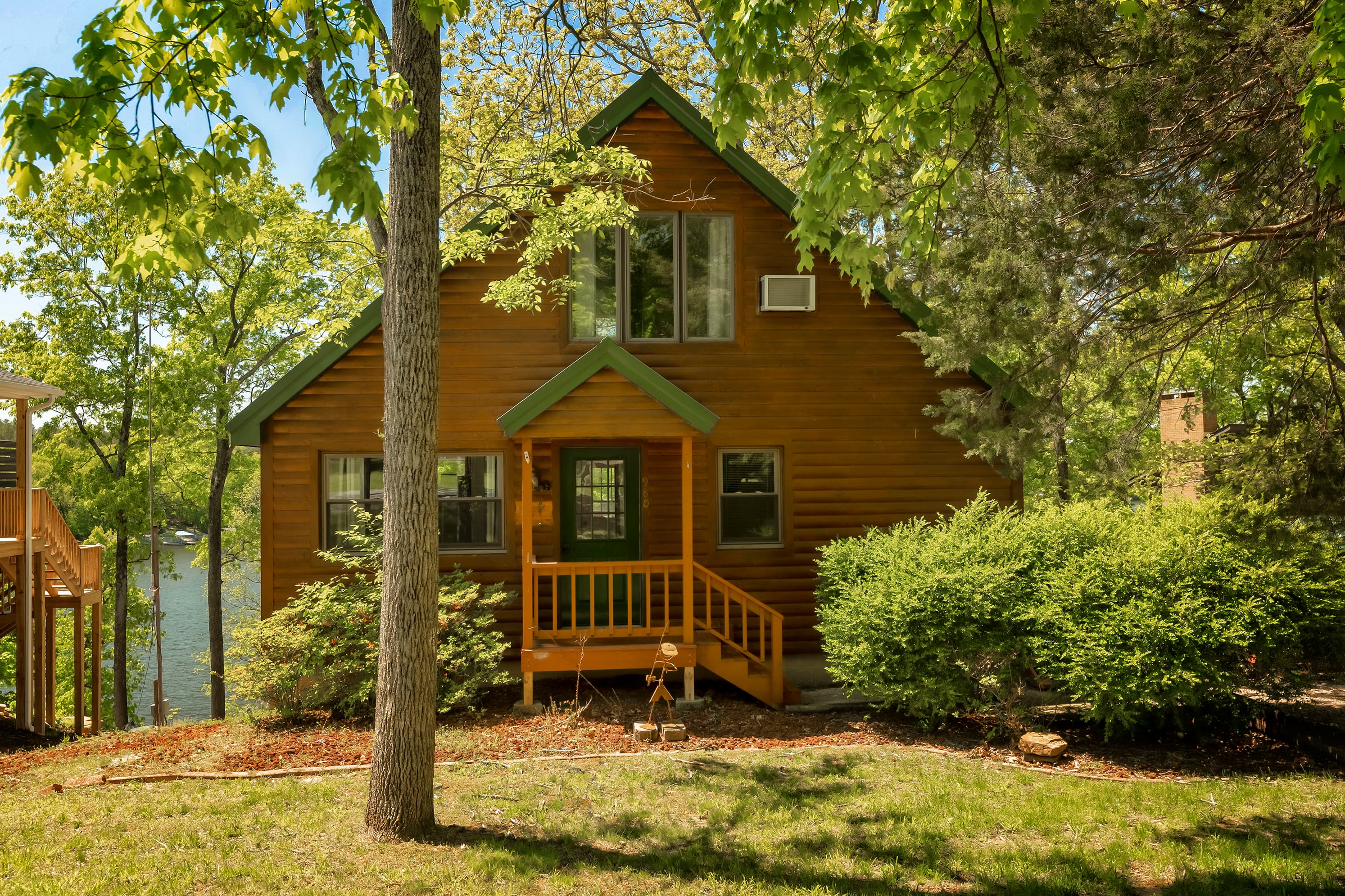 Welcome to your lake cabin