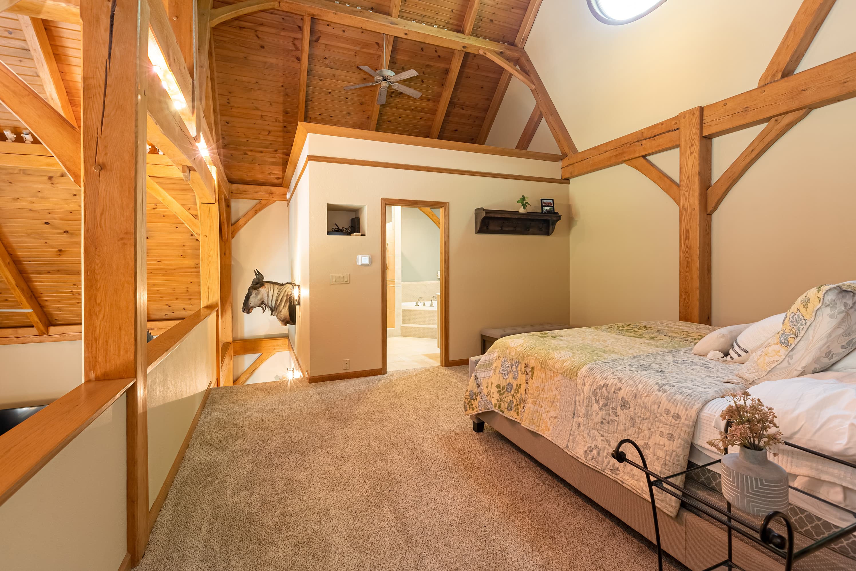 Master bedroom 