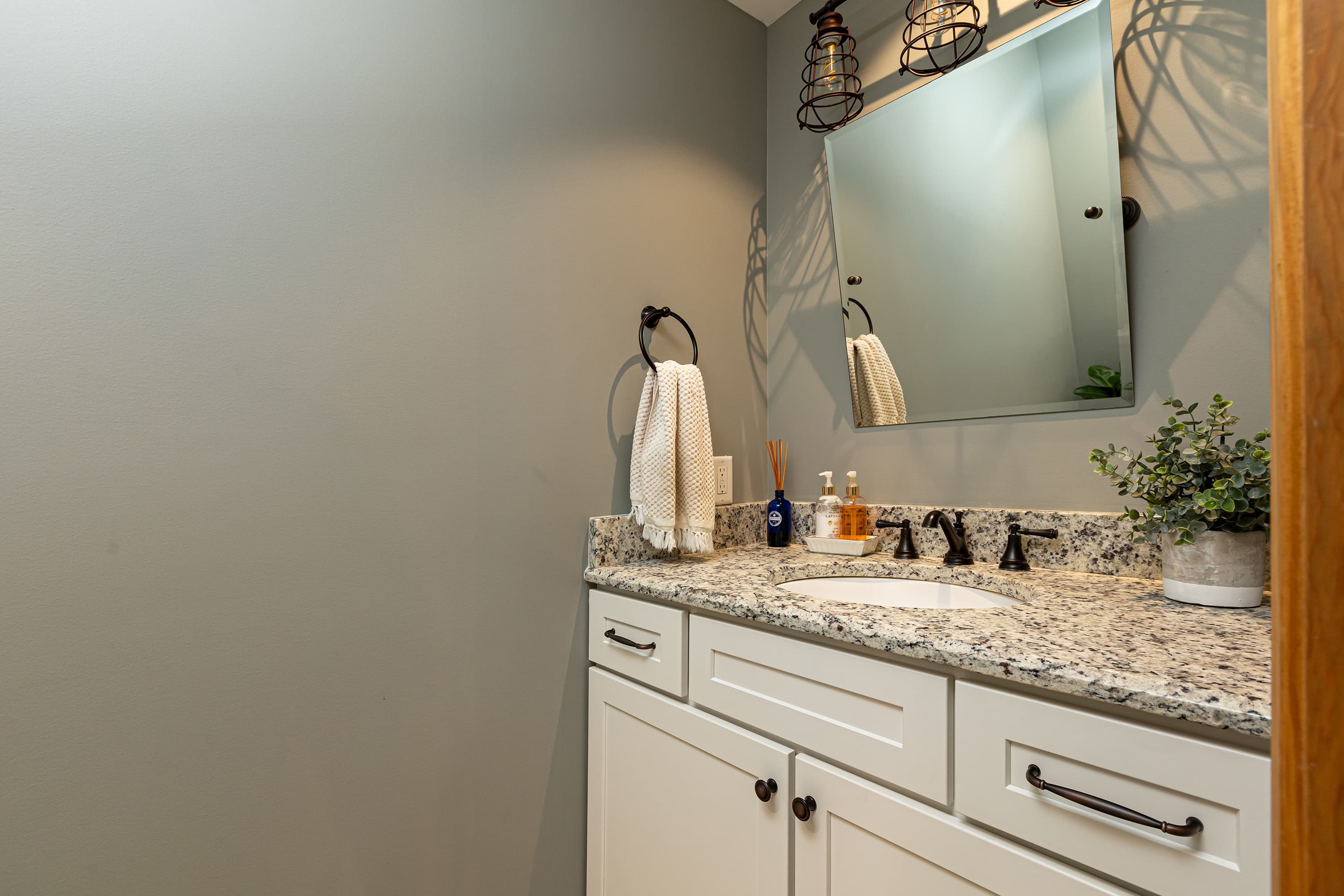 Bathroom 4 