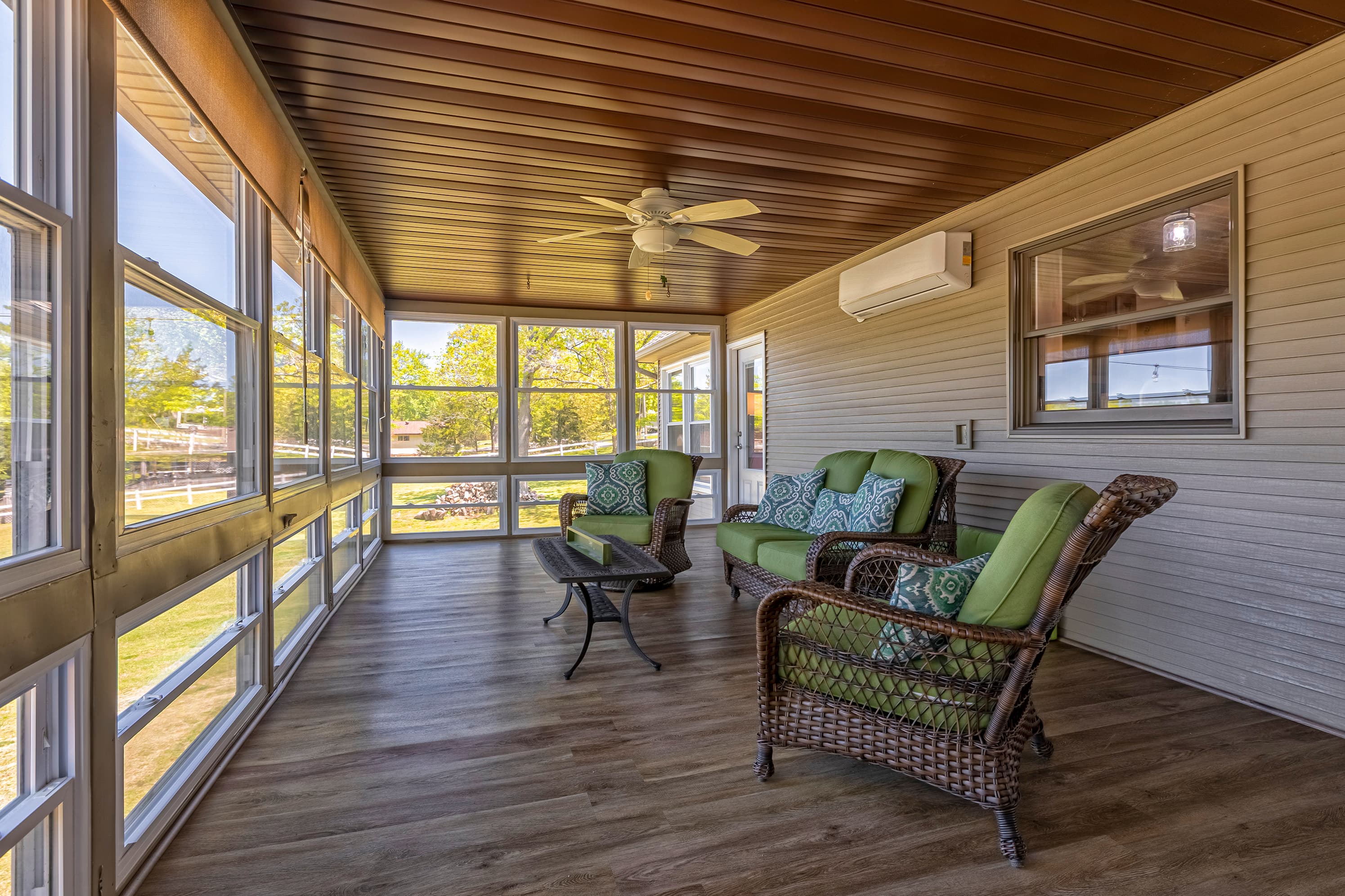 Ample sunroom seating