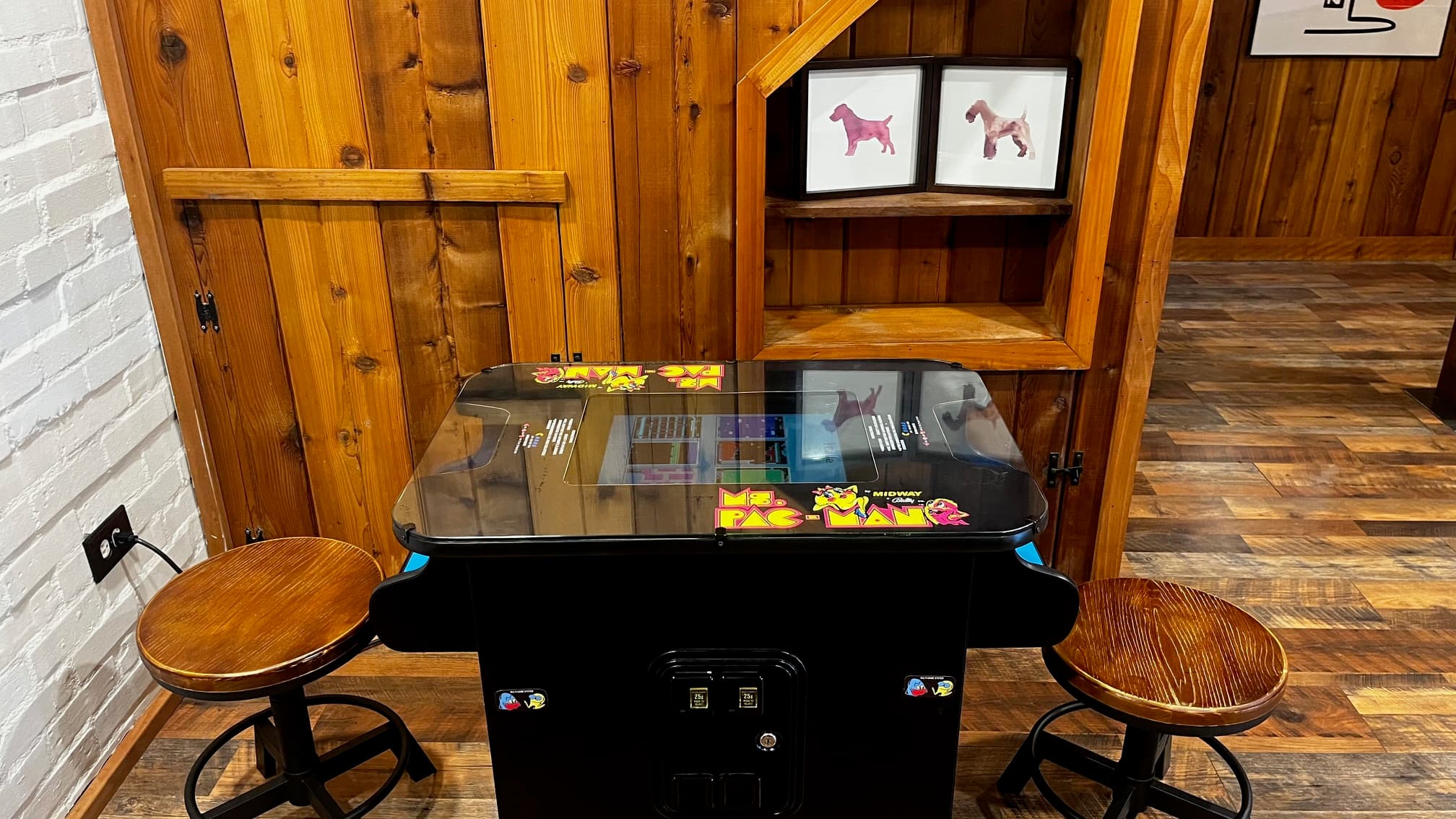 Seated game console