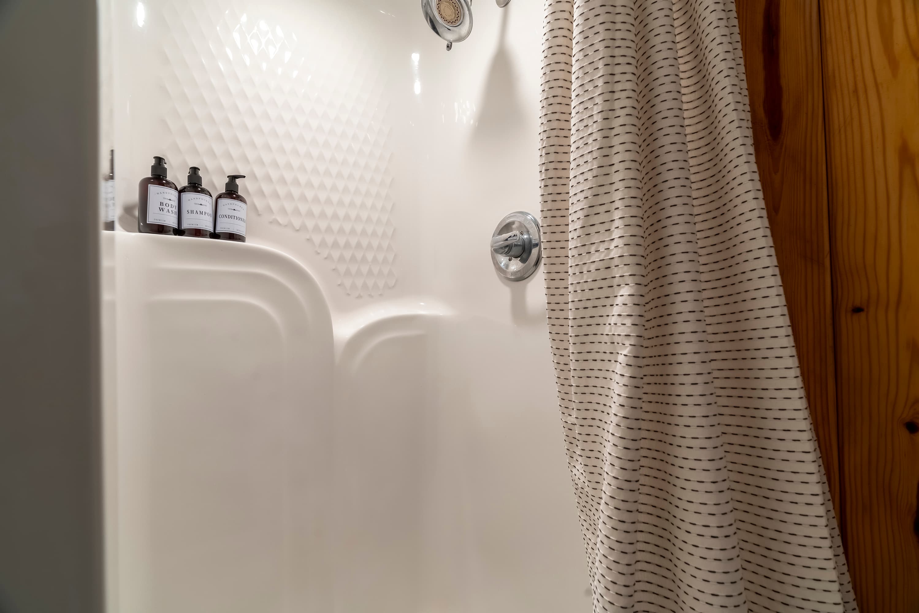 Ensuite shower