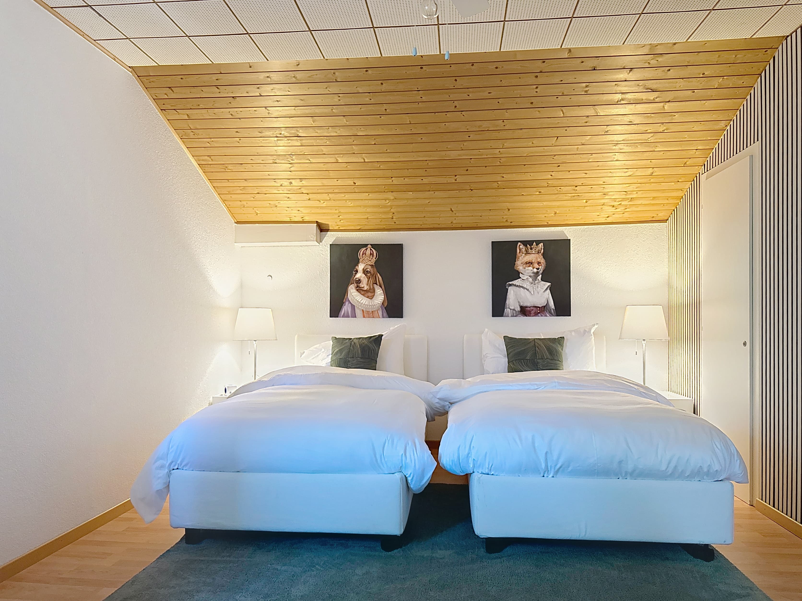 Room with 2 beds (90×200) on the 1st floor