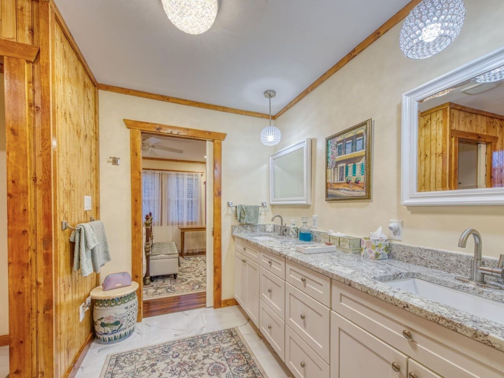 Bathroom / Wellness