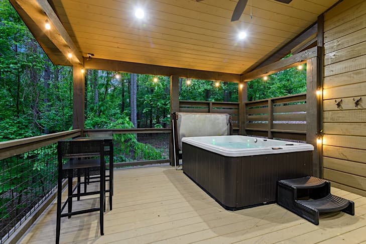 Private hot tub with seating for 4