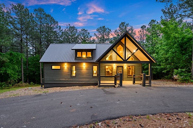 Shady Shack is a great cabin for couples or small families