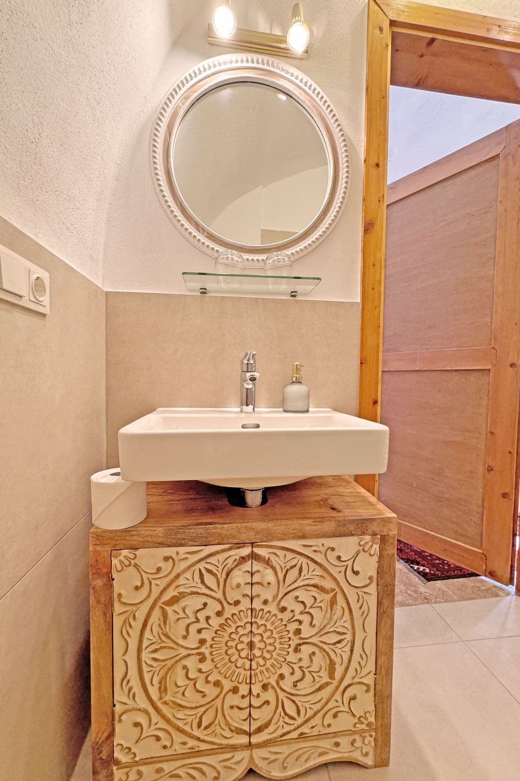 Bathroom / Wellness