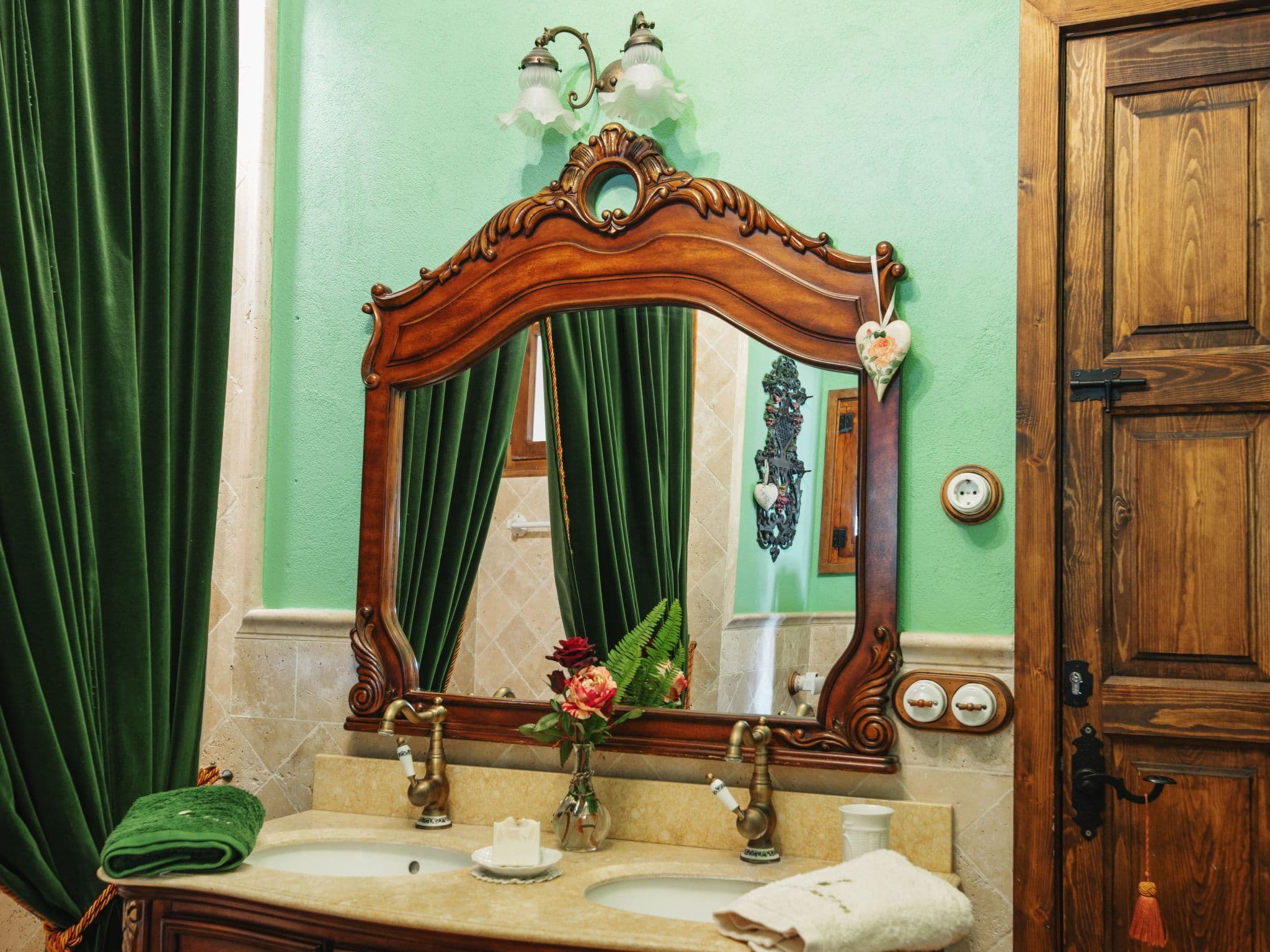 Bathroom / Wellness