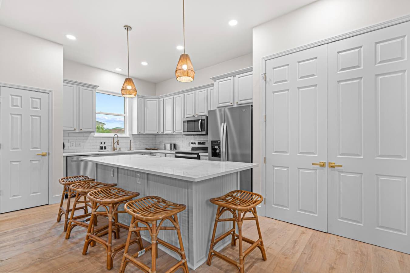 Green House: Located upstairs in the home, it's a great place to gather the group