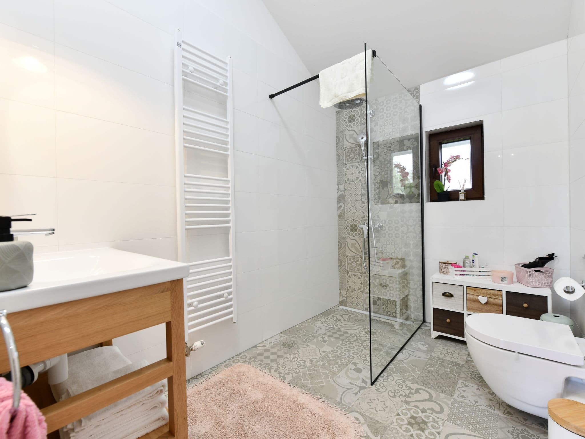 Bathroom / Wellness
