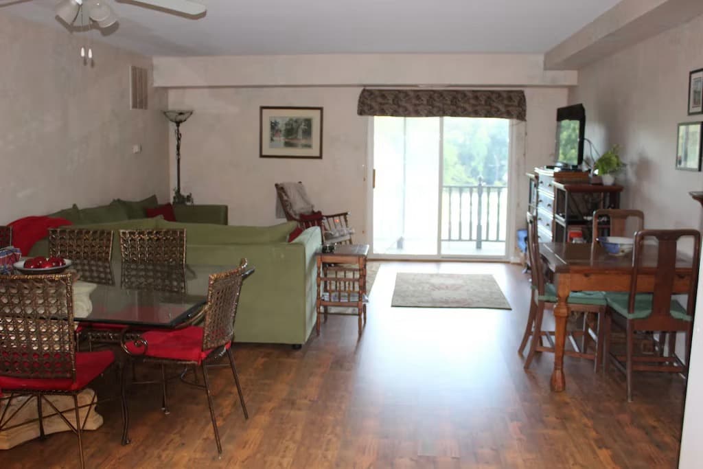 Gallery Image 11