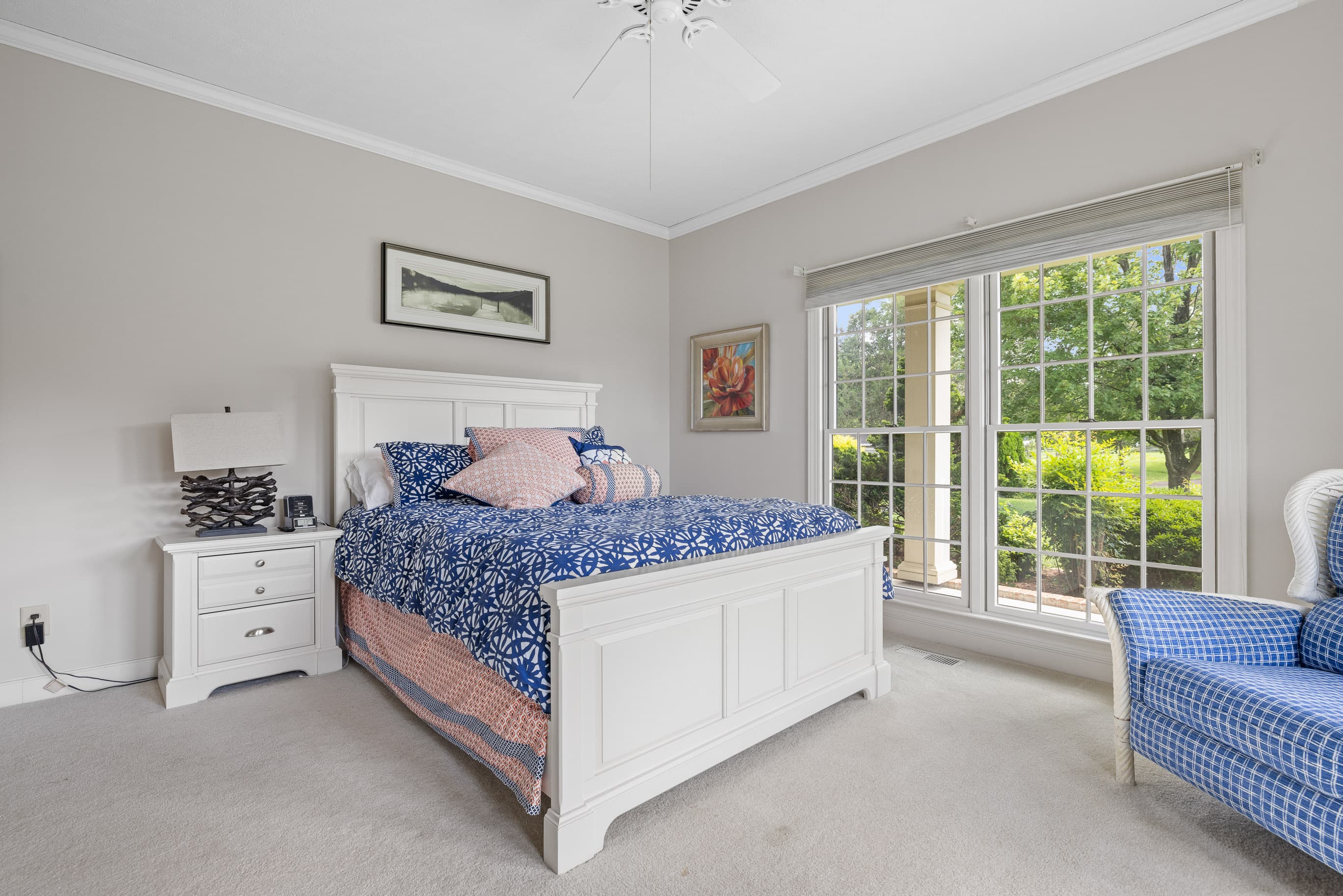 Queen Bedroom