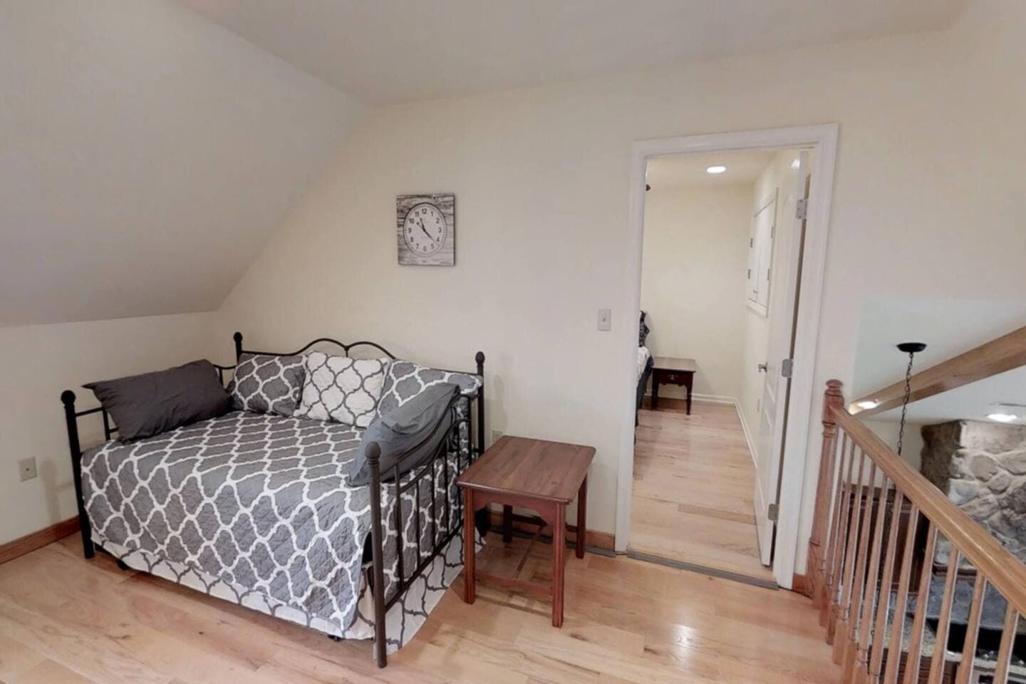 Gallery Image 12