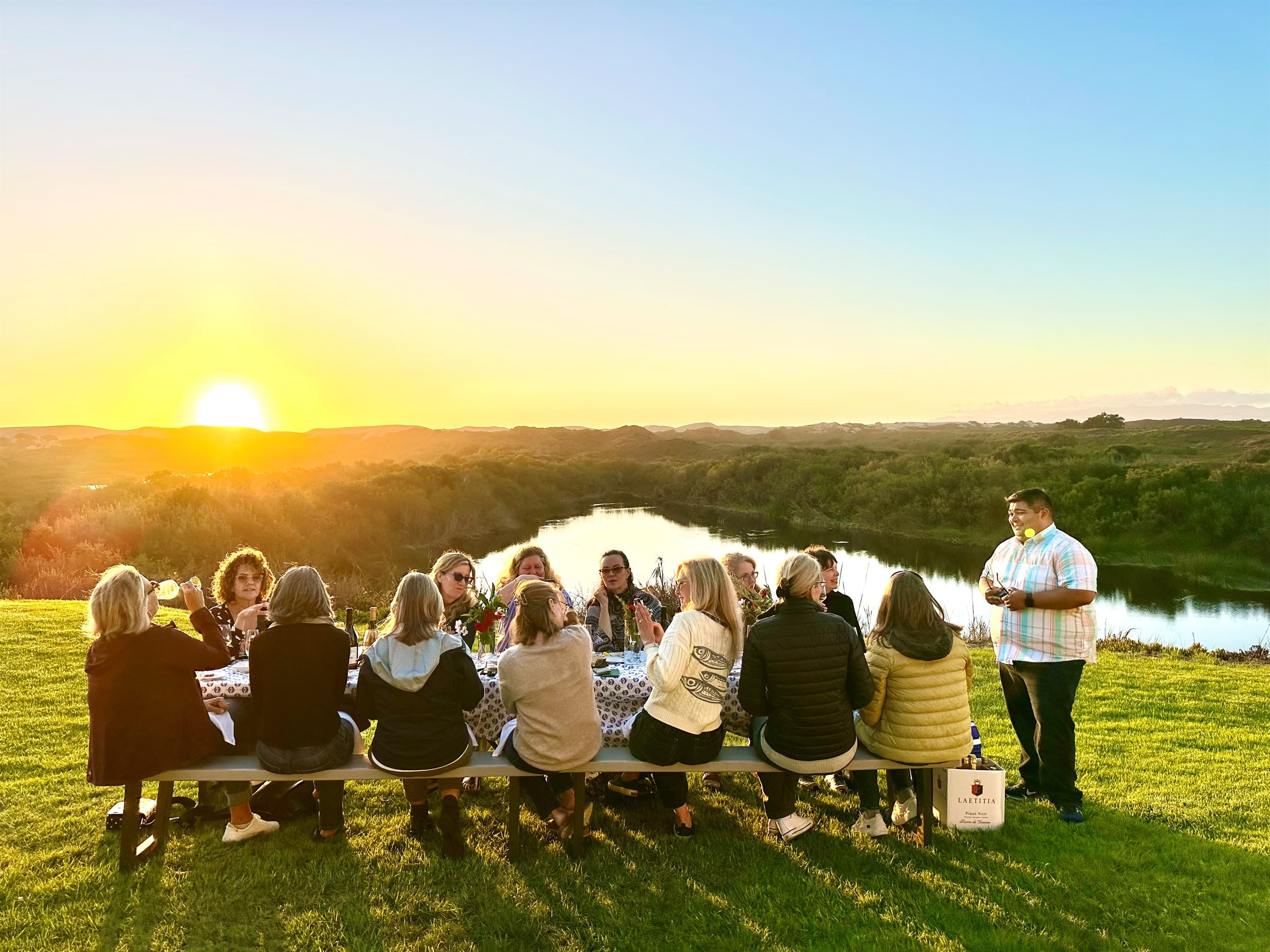 Dining Alfresco with a private chef and private wine tasting! Ask us for recommendations.