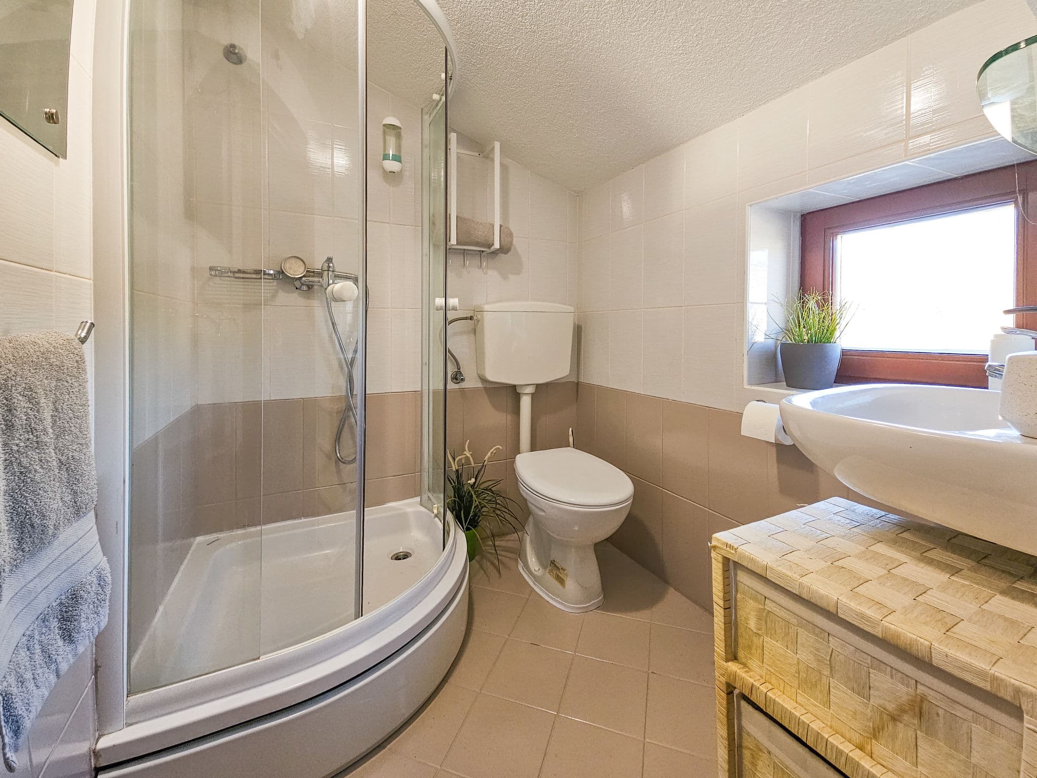 Bathroom / Wellness