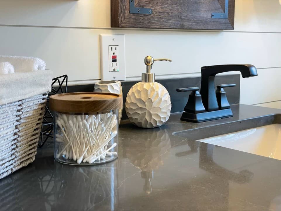 Gallery Image 17