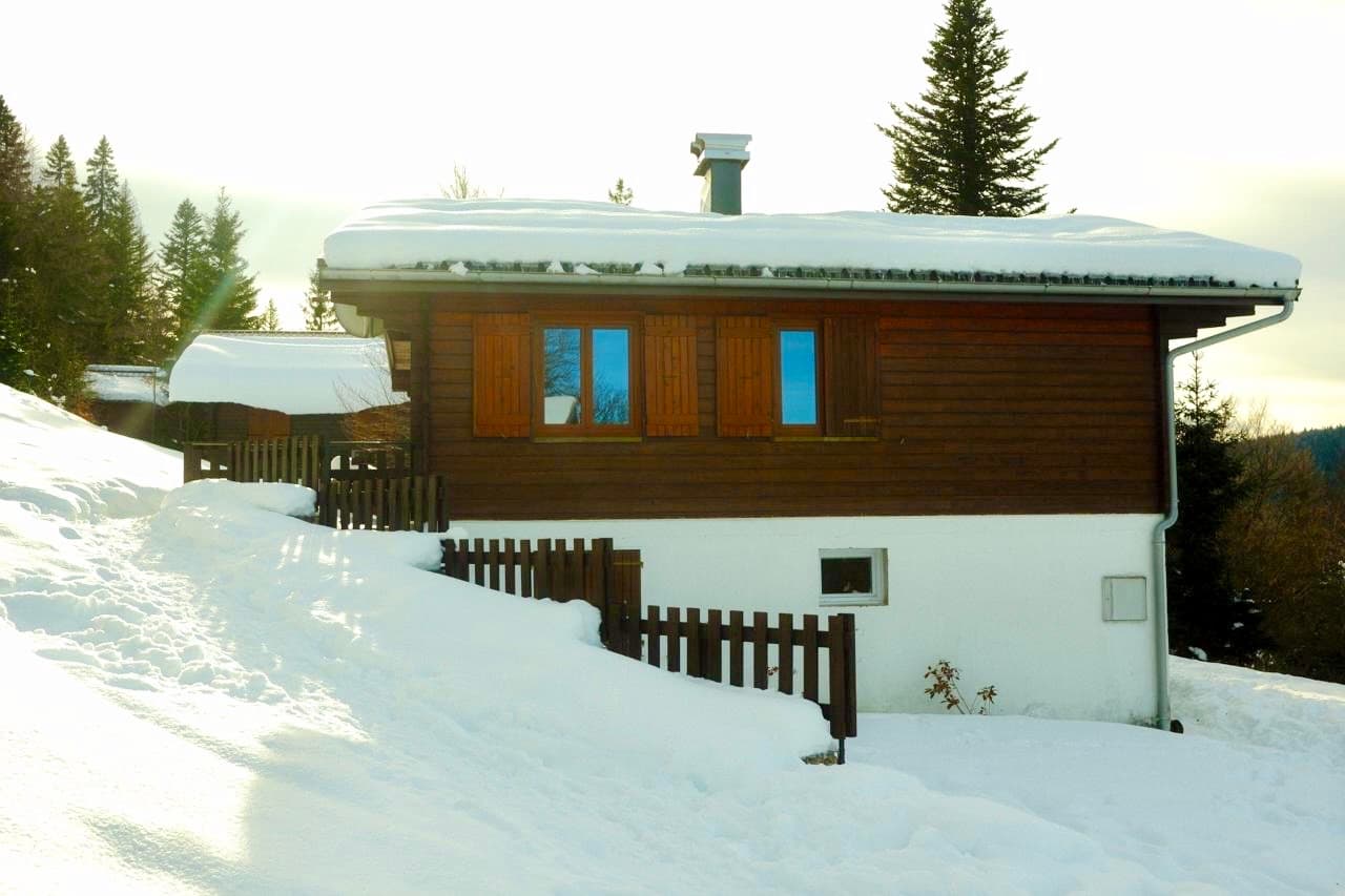 Le chalet en hiver