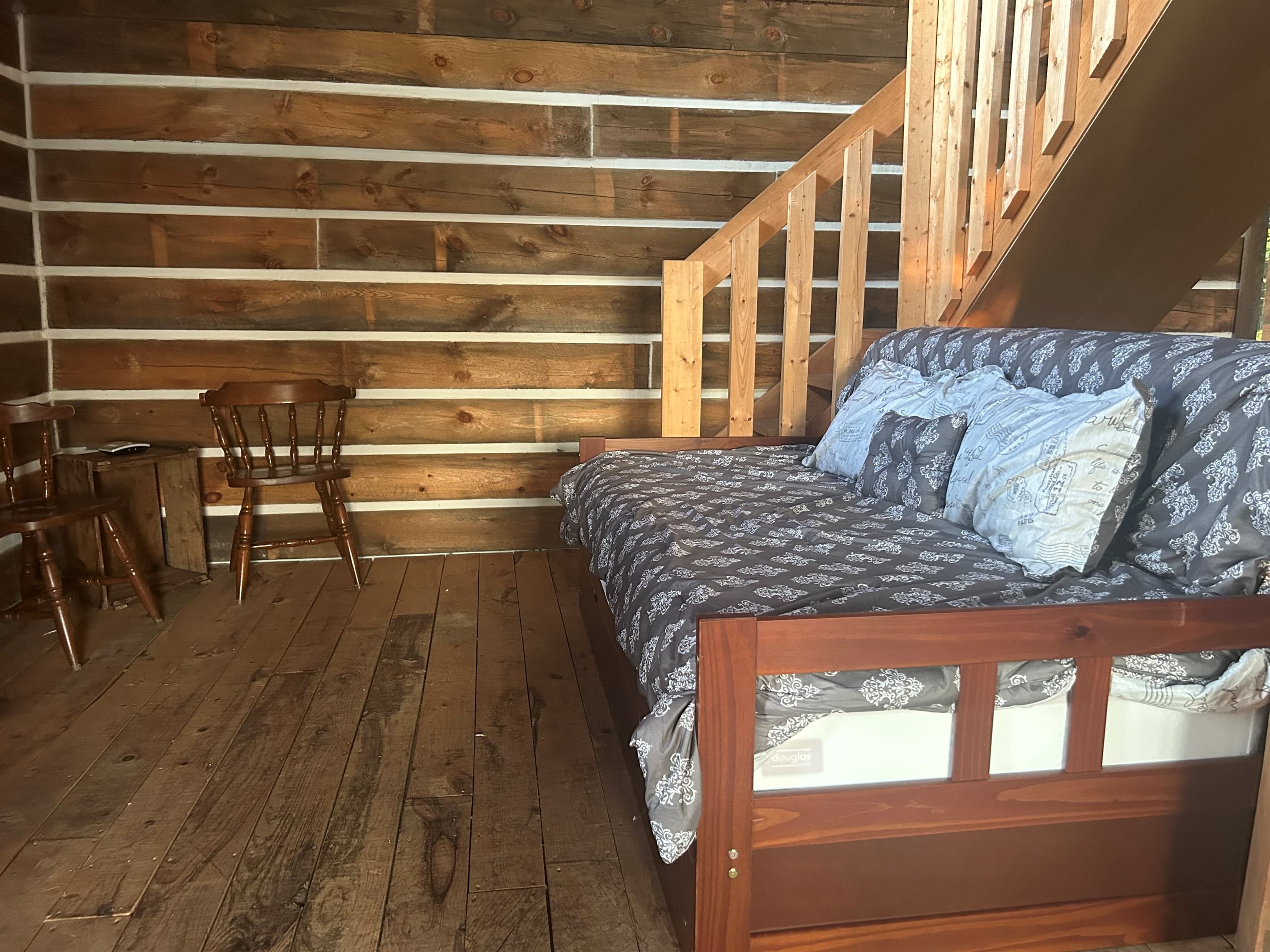 Day Bed / Couch