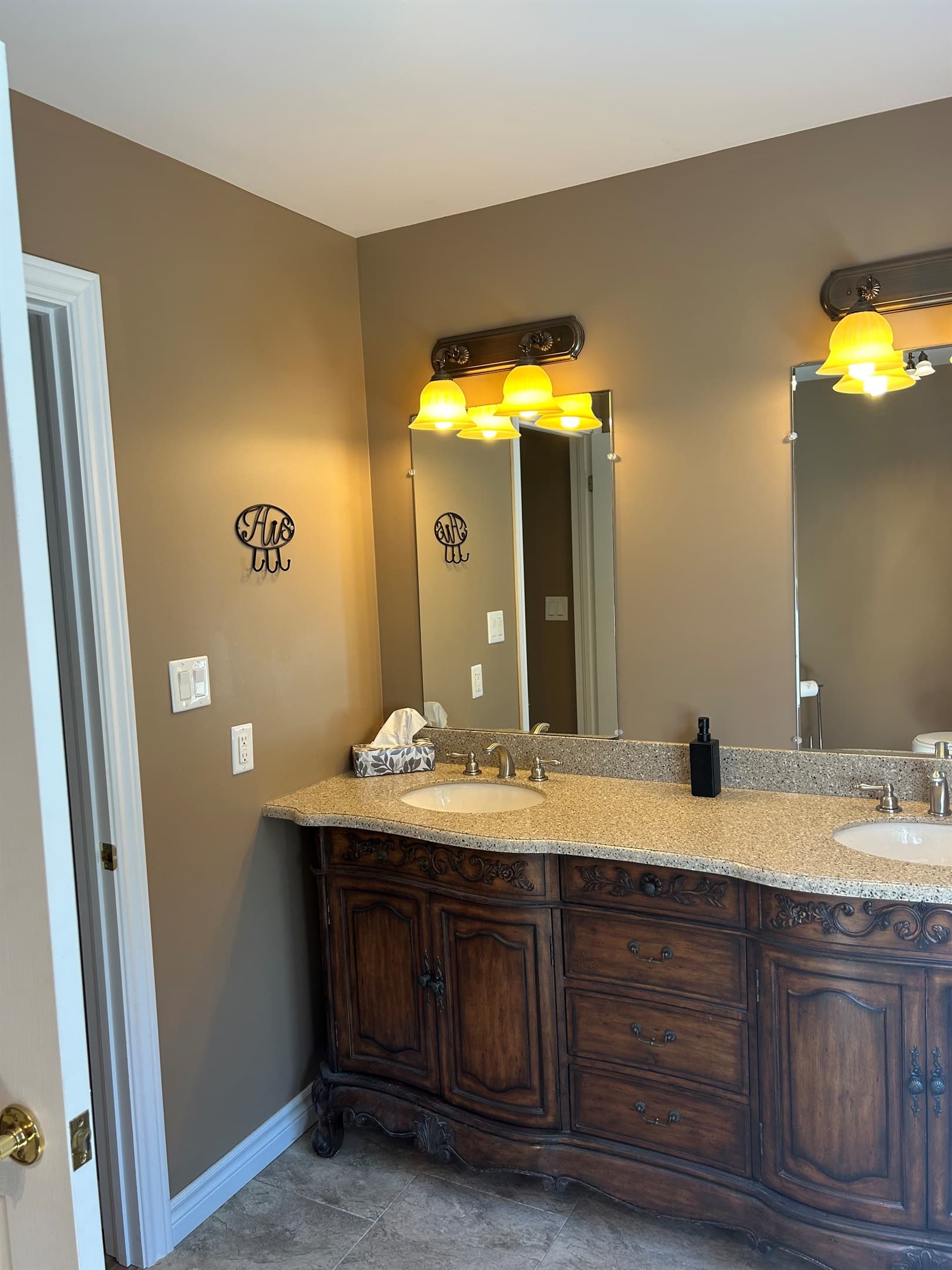 Master Ensuite