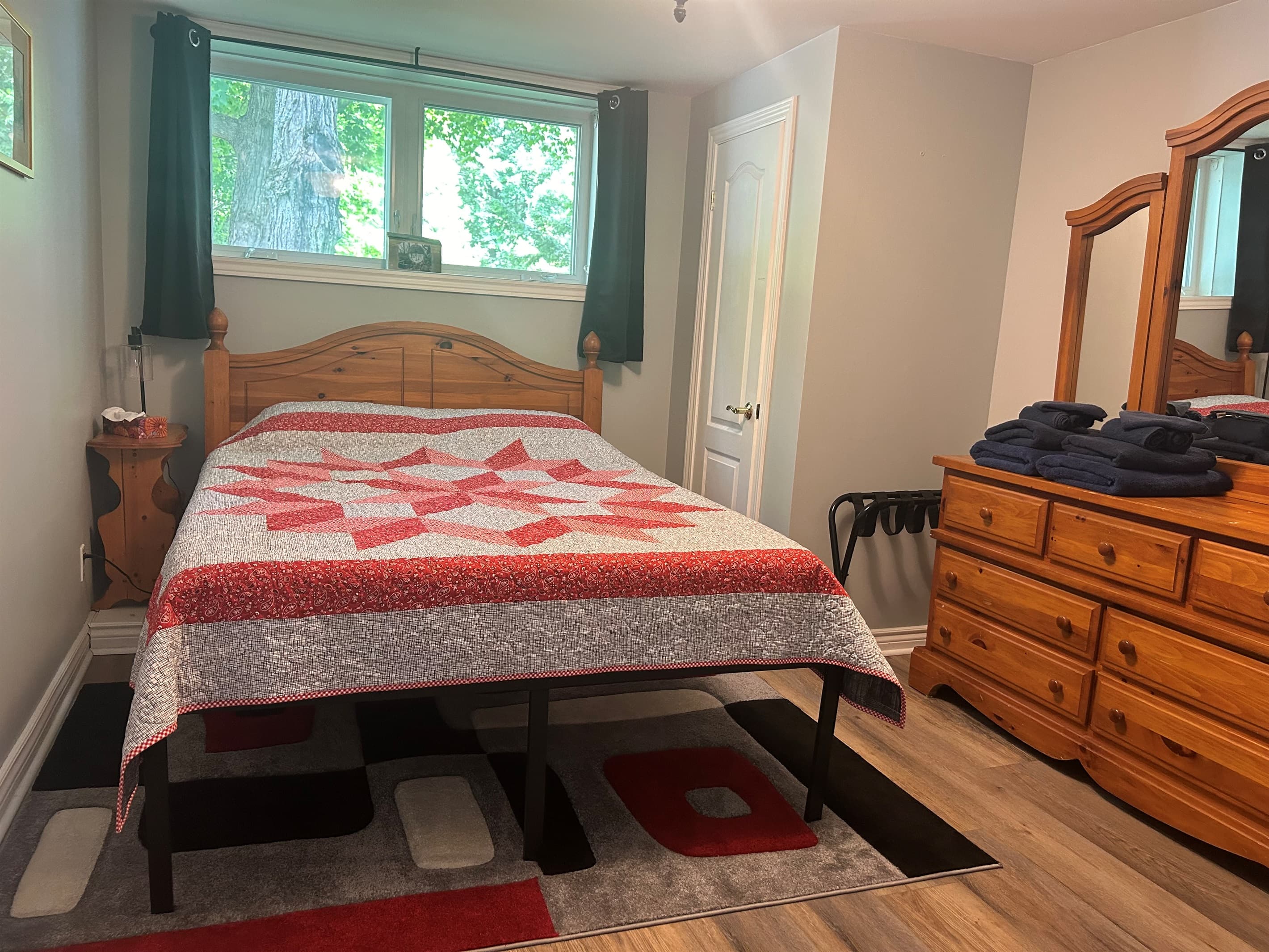 BEDROOM 6