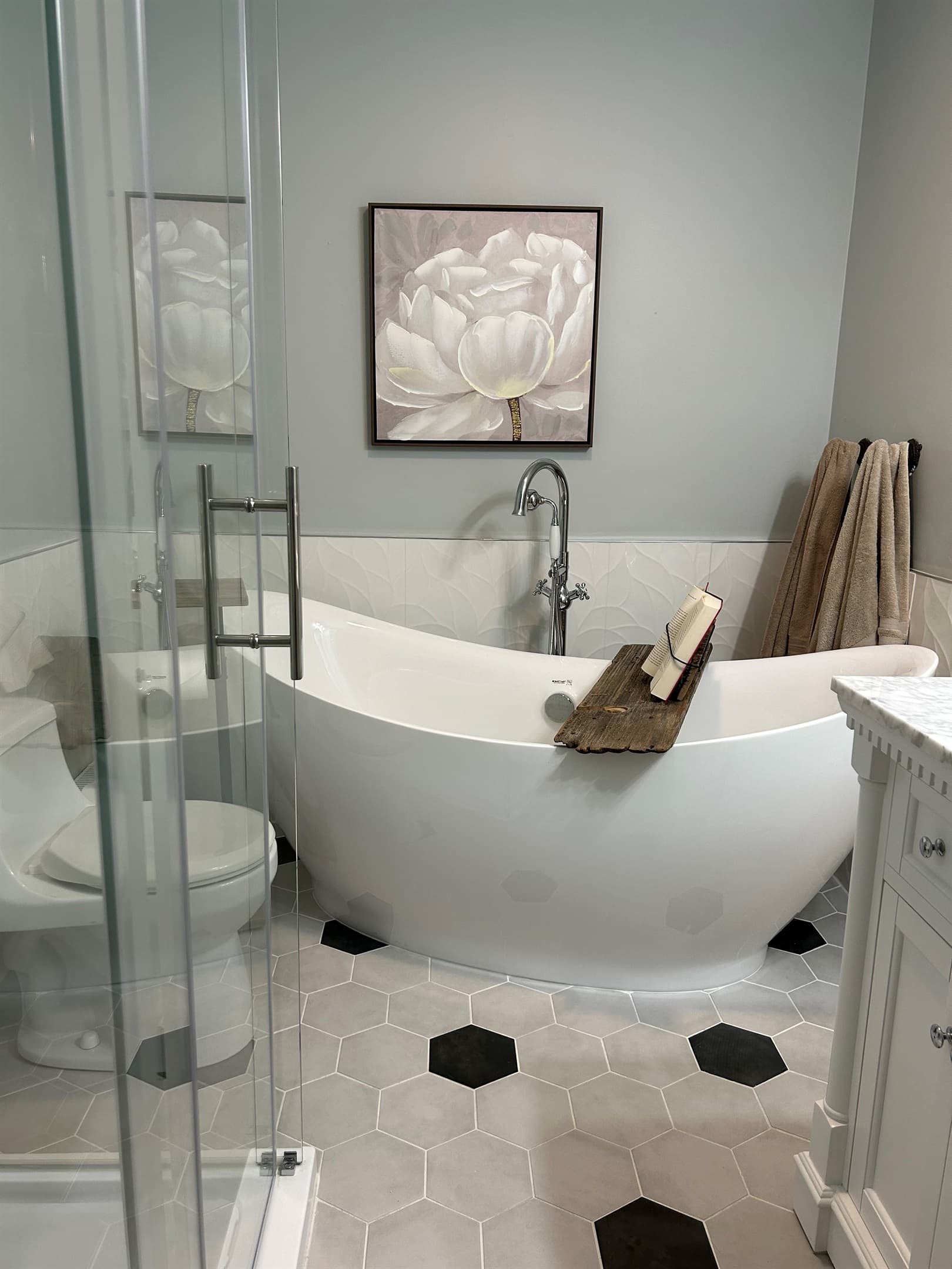 SOAKER TUB