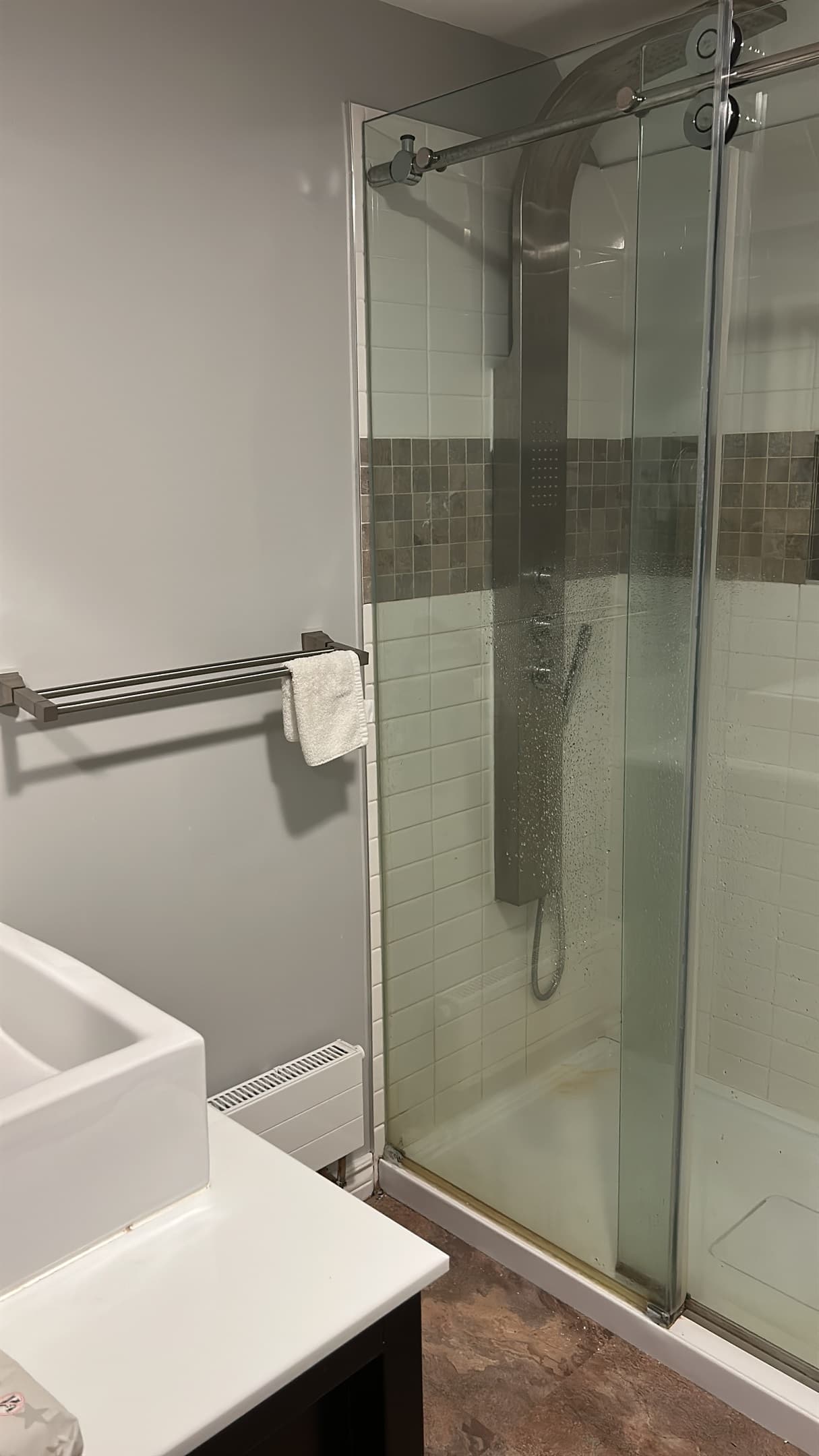 DOWNSTAIRS BATHROOM