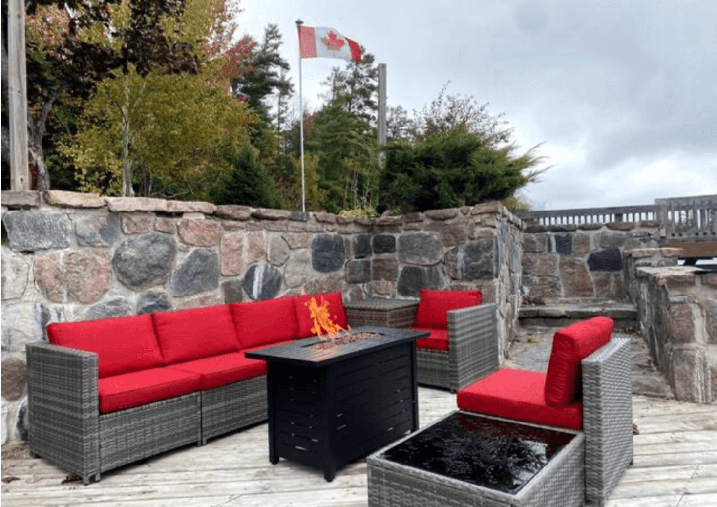 DOCK SEATING