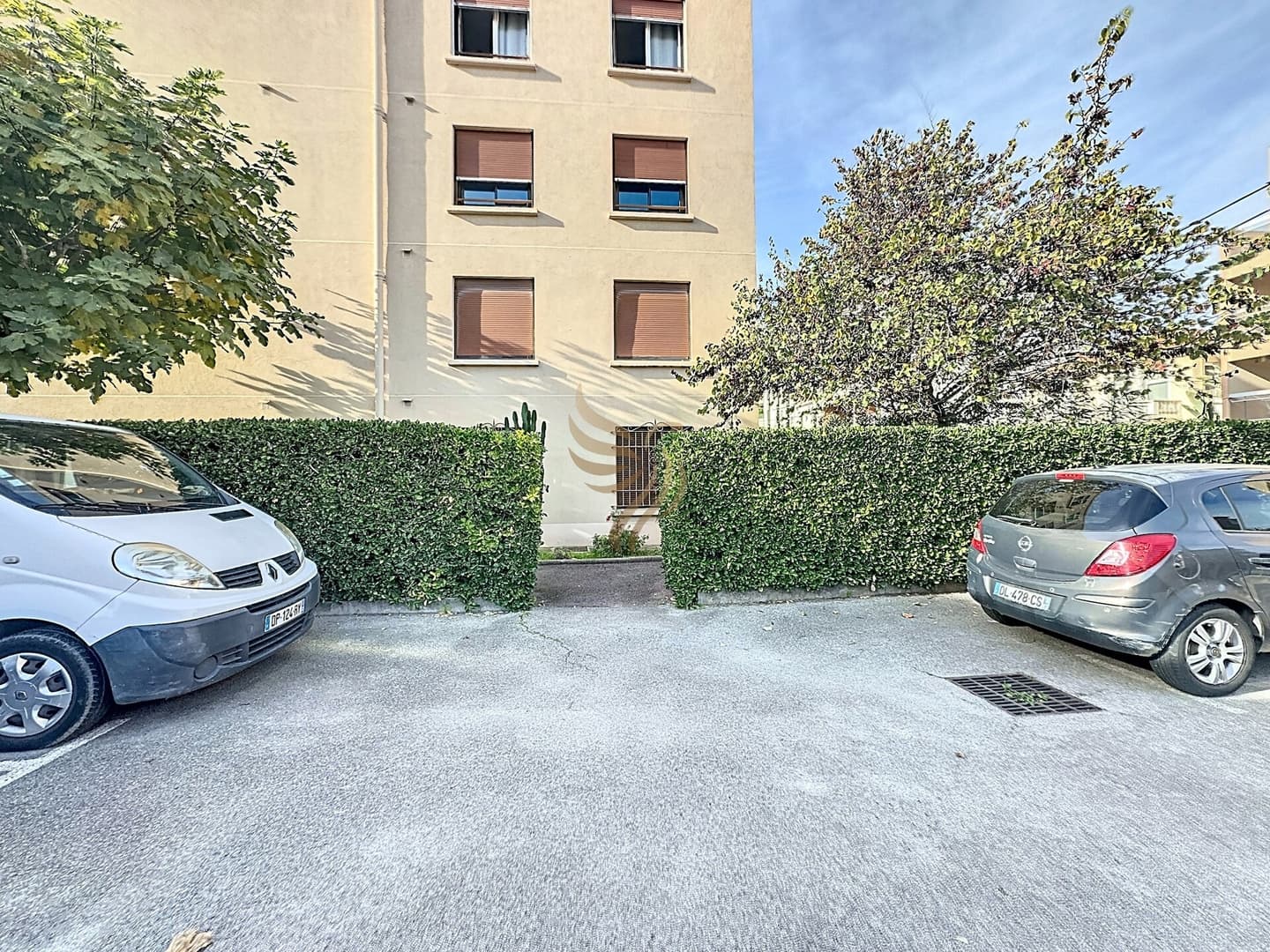 Gallery Image 12