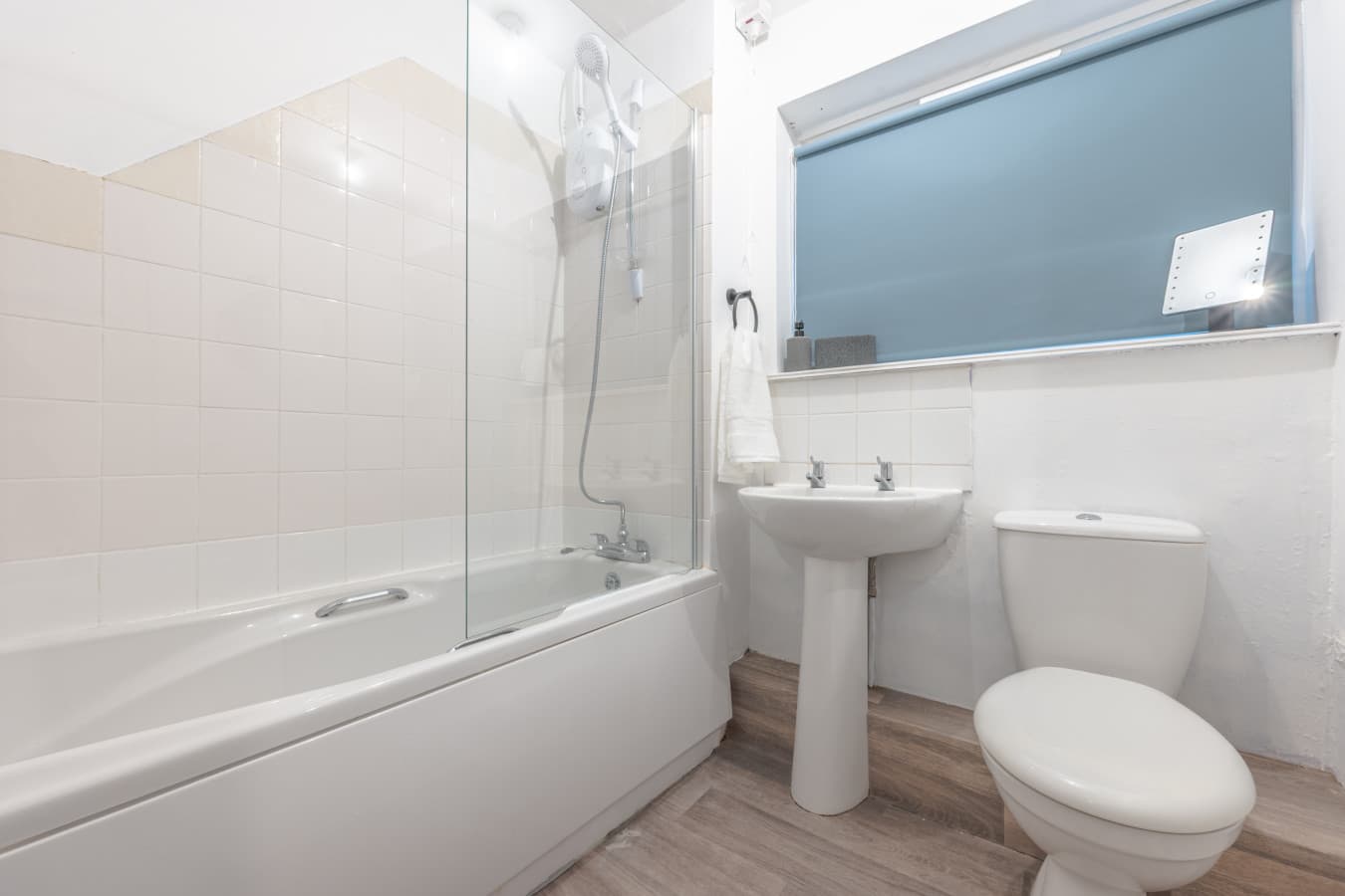 81 Rothesay Avenue, Newcastle Under-Lyme ST5 2LQ-2.jpg